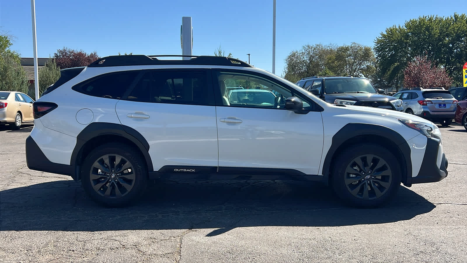 2024 Subaru Outback Onyx Edition photo 4