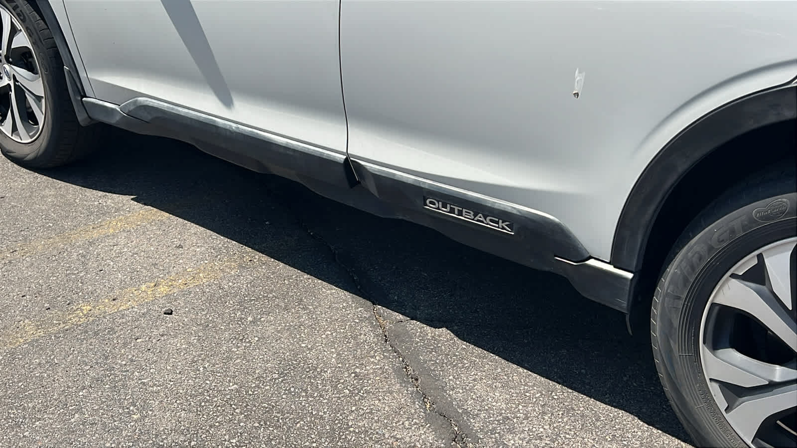 Thumbnail: 2020 Subaru Outback - 10