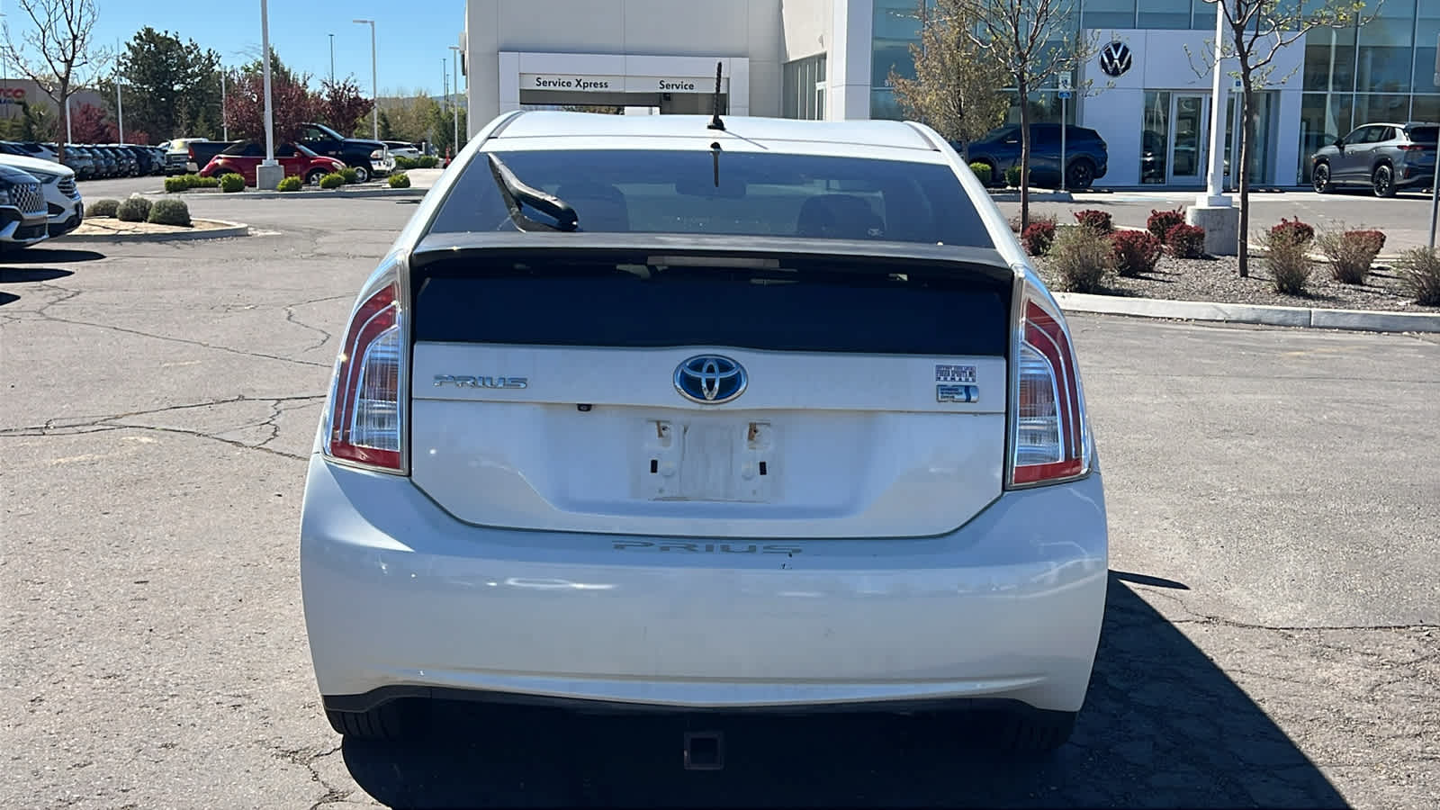 Thumbnail: 2015 Toyota Prius - 6