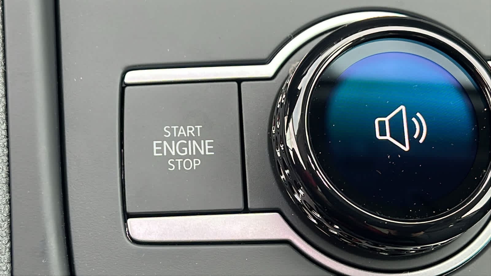 Thumbnail: 2026 Volkswagen Tiguan - 17