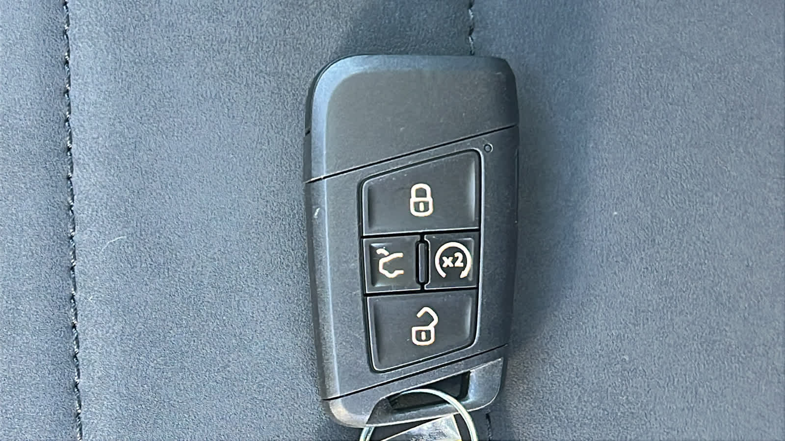 Thumbnail: 2025 Volkswagen Taos - 29