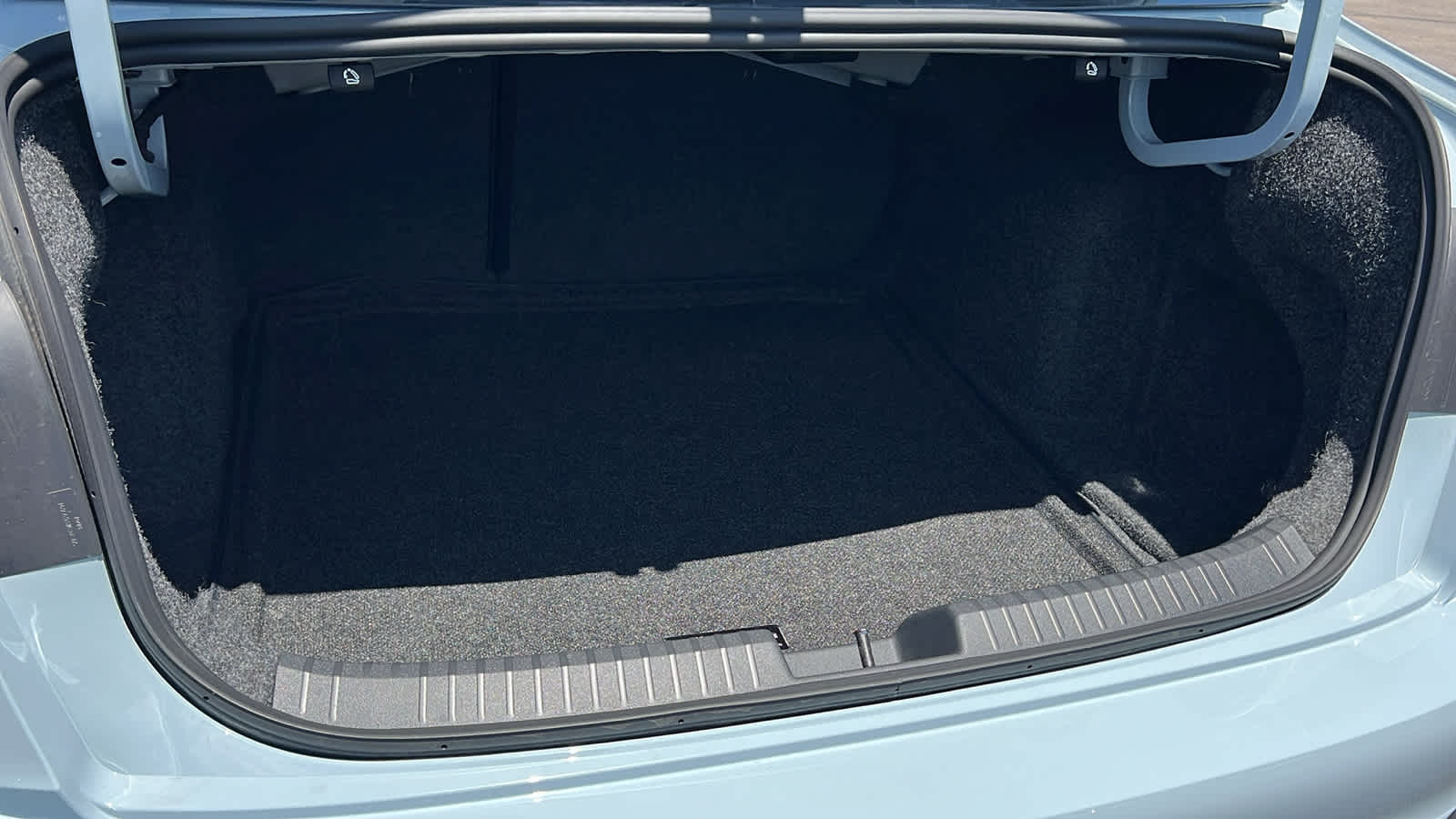 Thumbnail: 2025 Volkswagen Jetta - 27