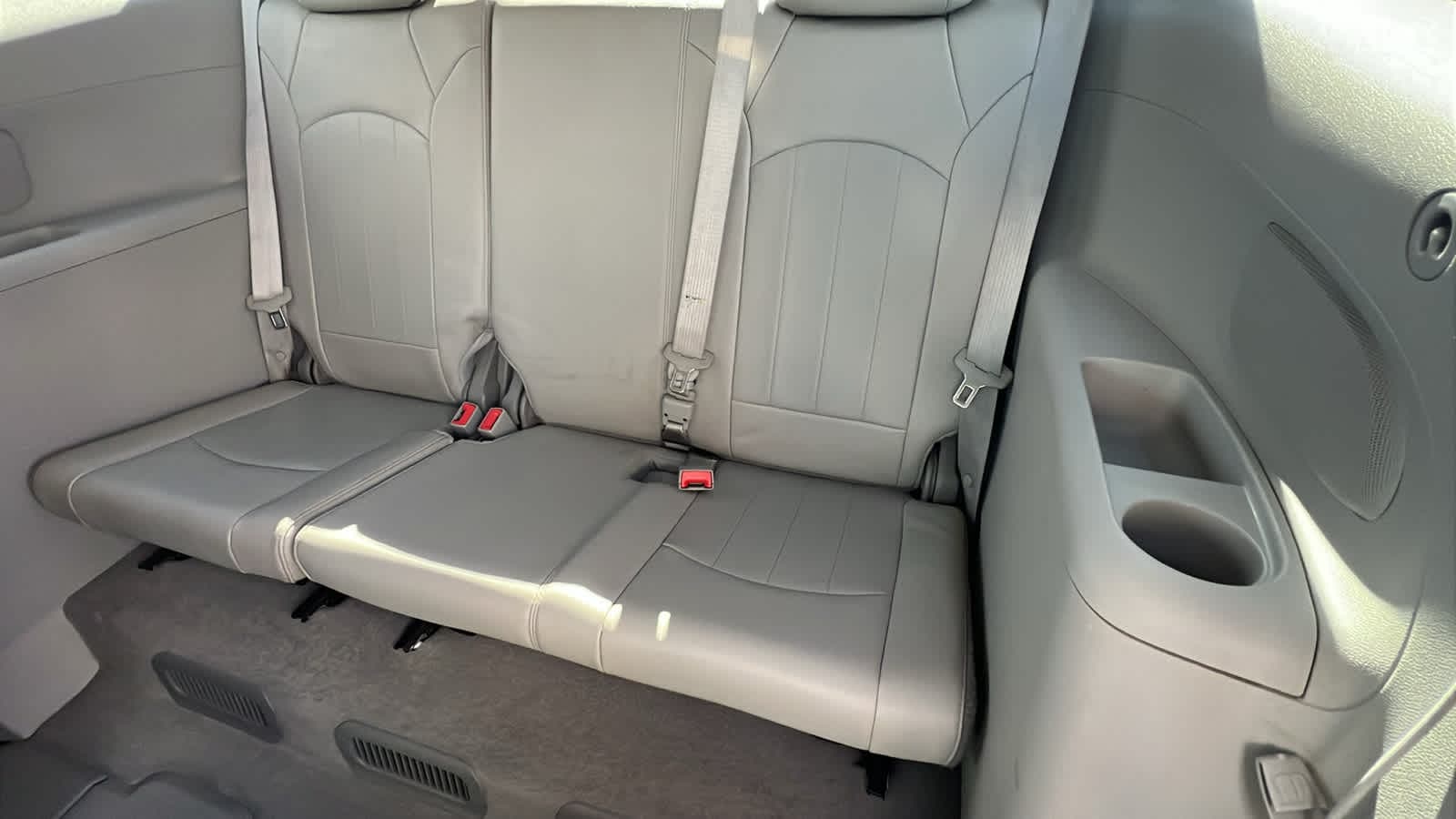 Thumbnail: 2014 Buick Enclave - 31