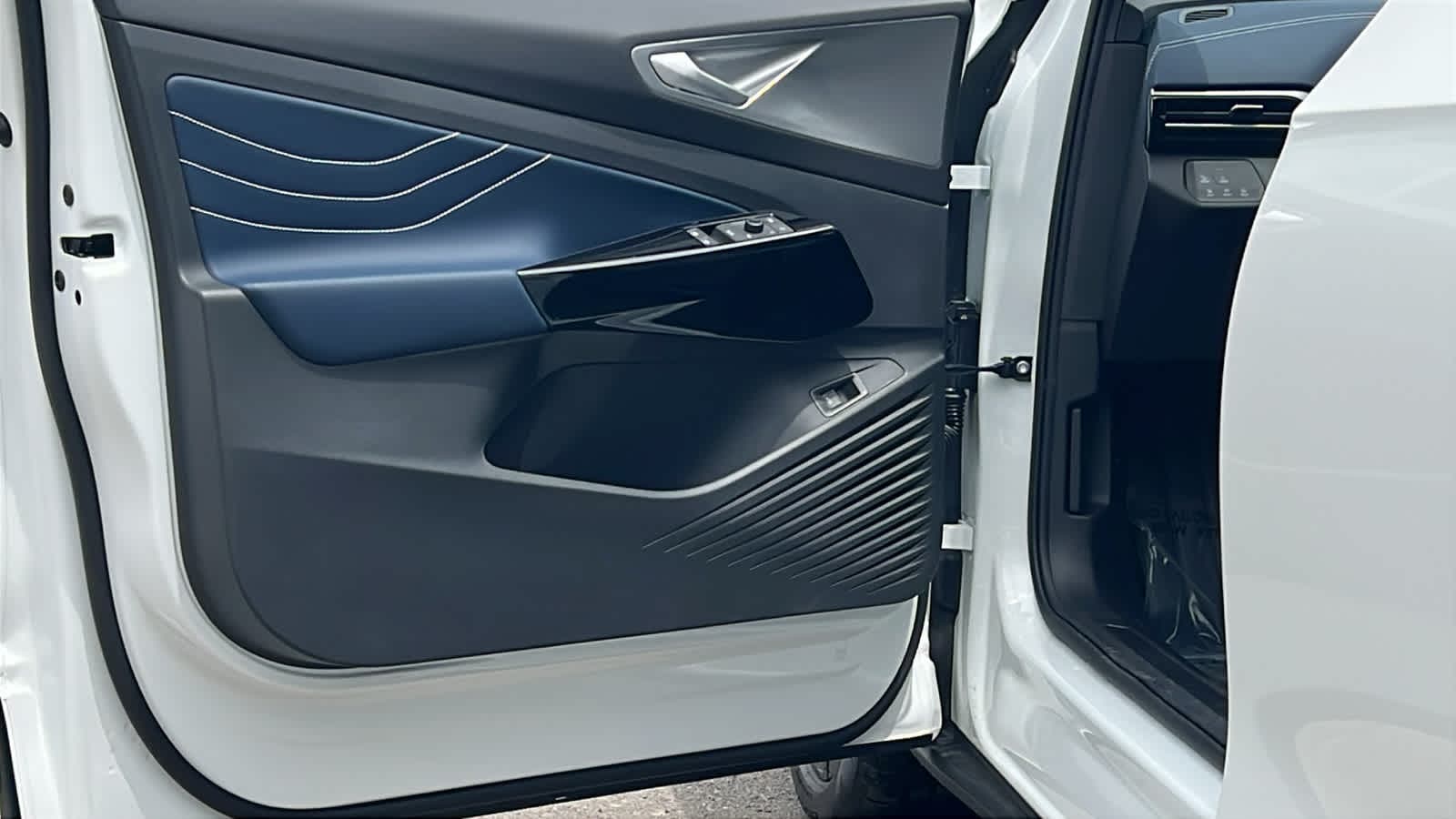Thumbnail: 2026 Volkswagen ID.4 - 23