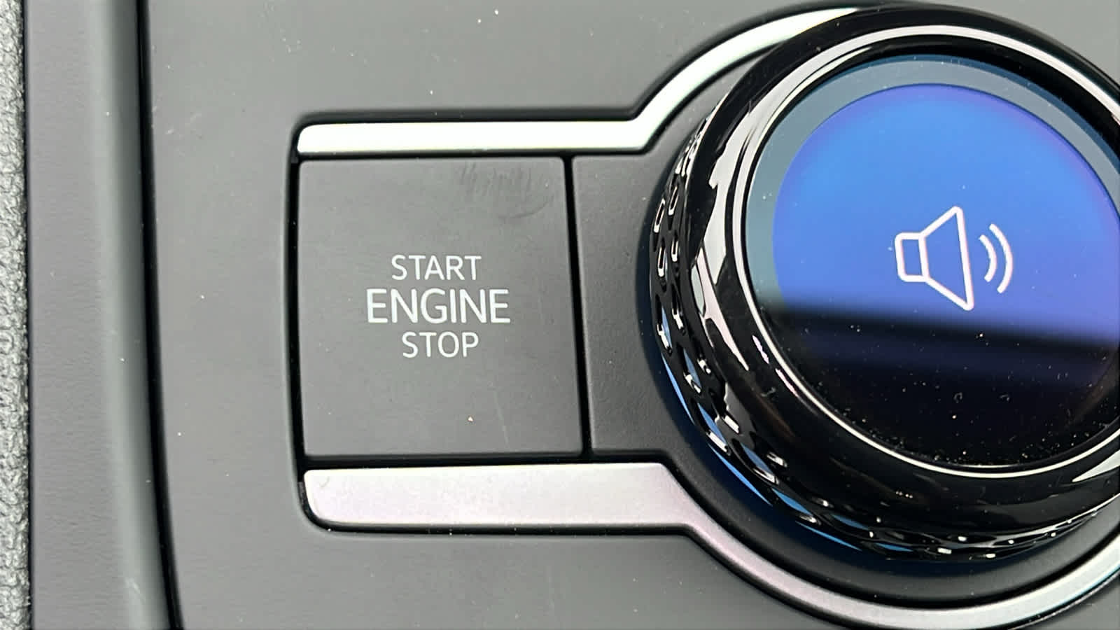 Thumbnail: 2026 Volkswagen Tiguan - 17