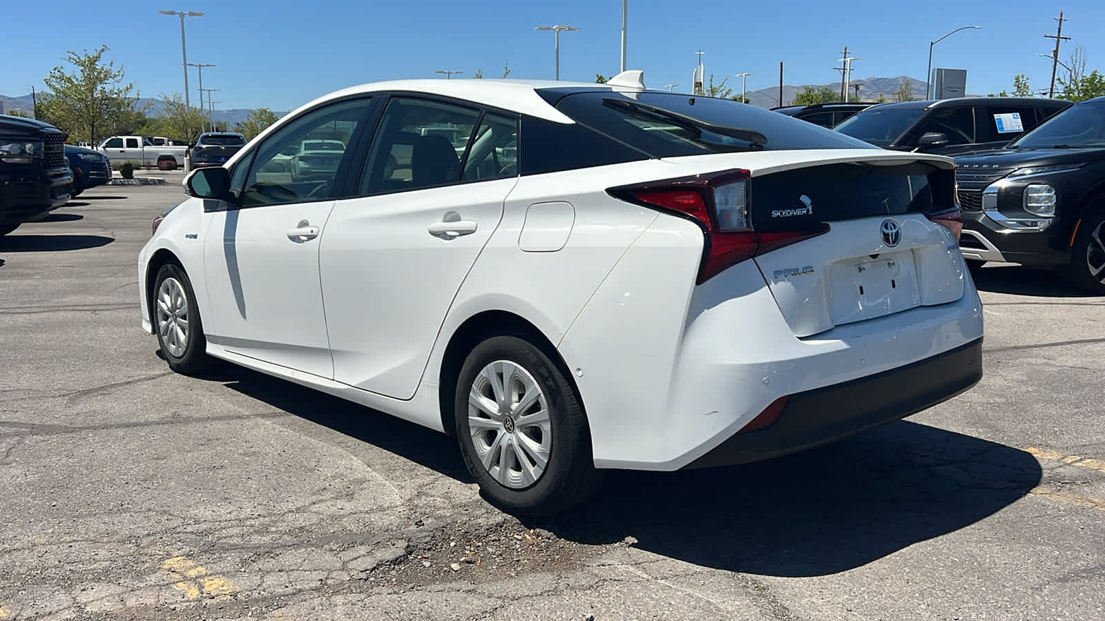 Thumbnail: 2022 Toyota Prius - 7