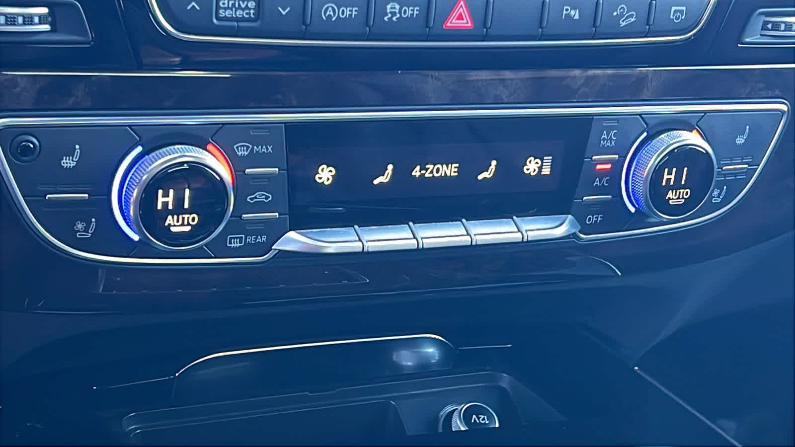 Thumbnail: 2018 Audi Q7 - 14