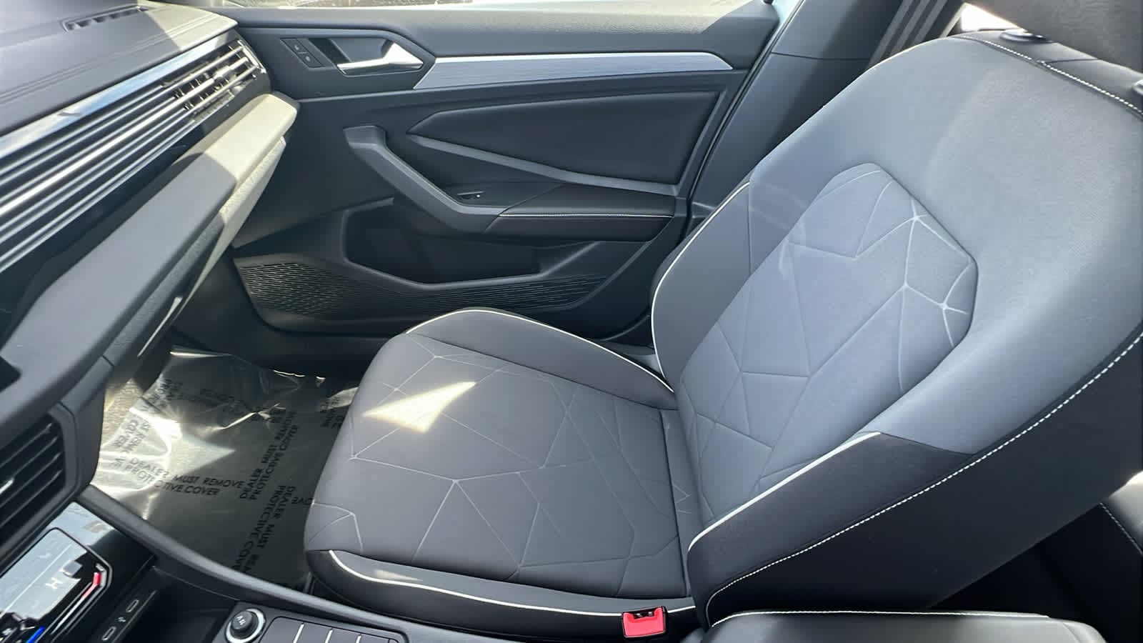 Thumbnail: 2026 Volkswagen Jetta - 12