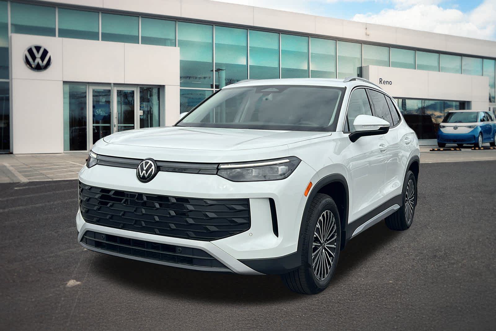 Thumbnail: 2025 Volkswagen Tiguan - 1