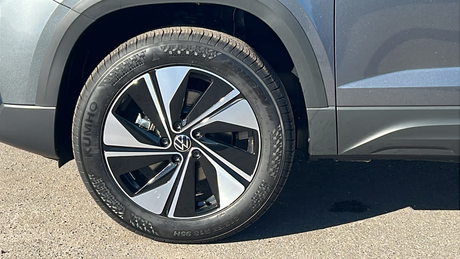 Thumbnail: 2026 Volkswagen Taos - 9