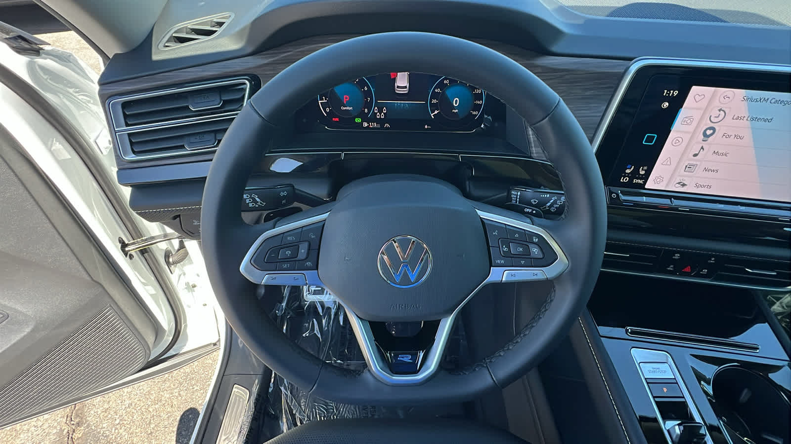 Thumbnail: 2026 Volkswagen Atlas - 18