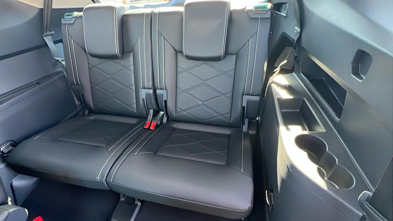 Thumbnail: 2026 Volkswagen Atlas - 30