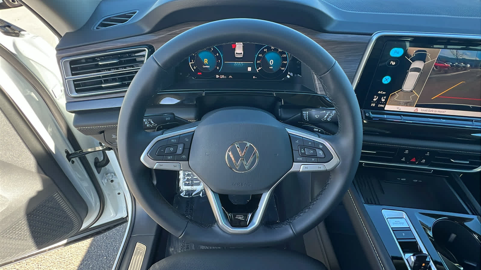 Thumbnail: 2026 Volkswagen Atlas - 18