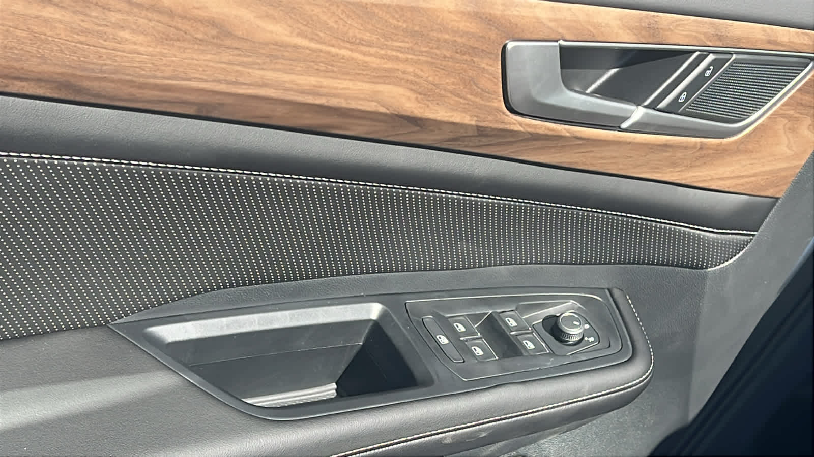 Thumbnail: 2026 Volkswagen Atlas - 22