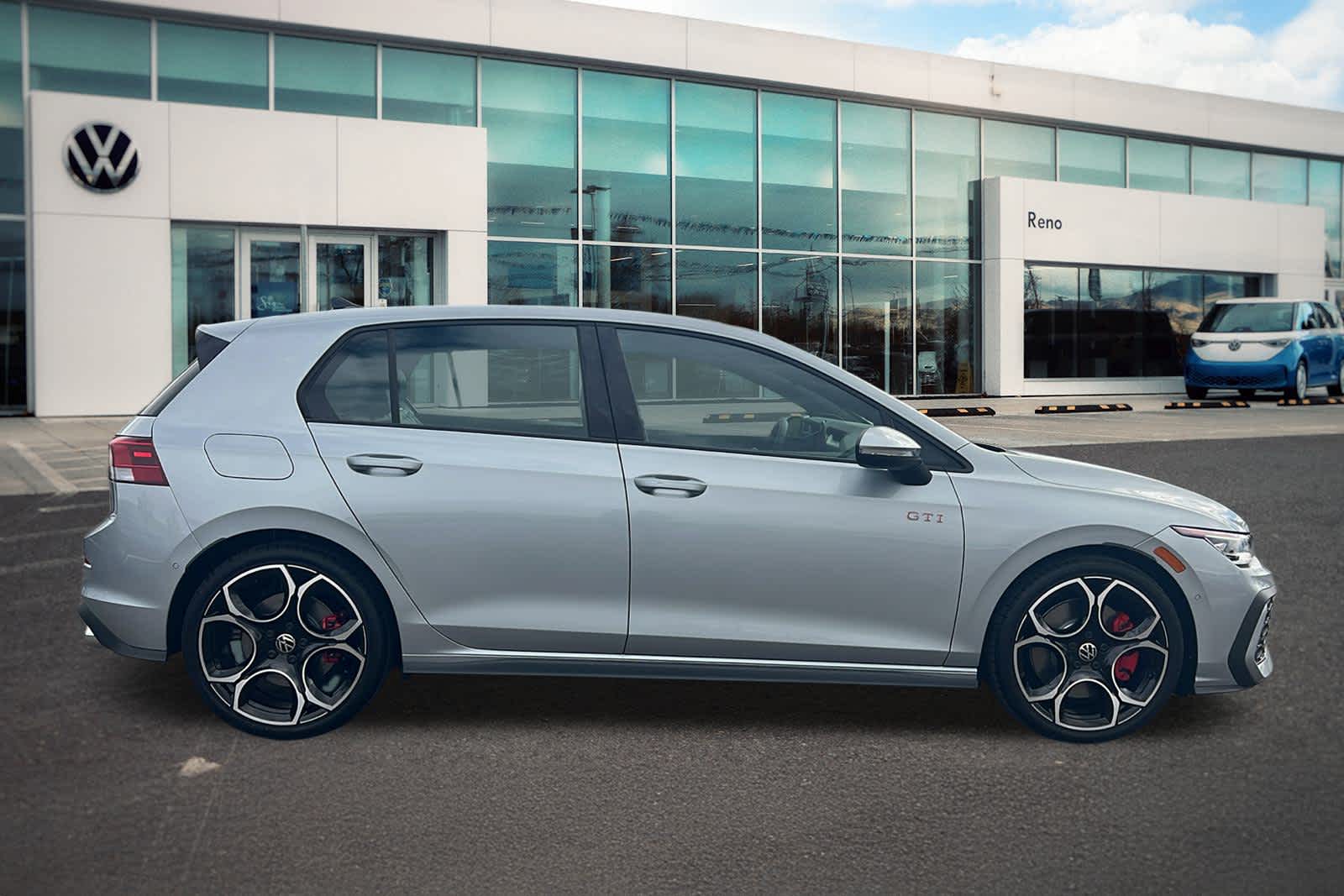 Thumbnail: 2025 Volkswagen Golf - 4