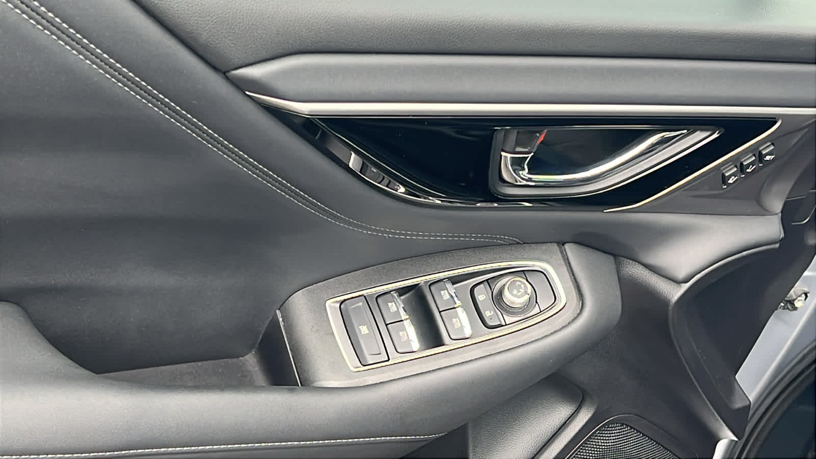 Thumbnail: 2022 Subaru Outback - 22