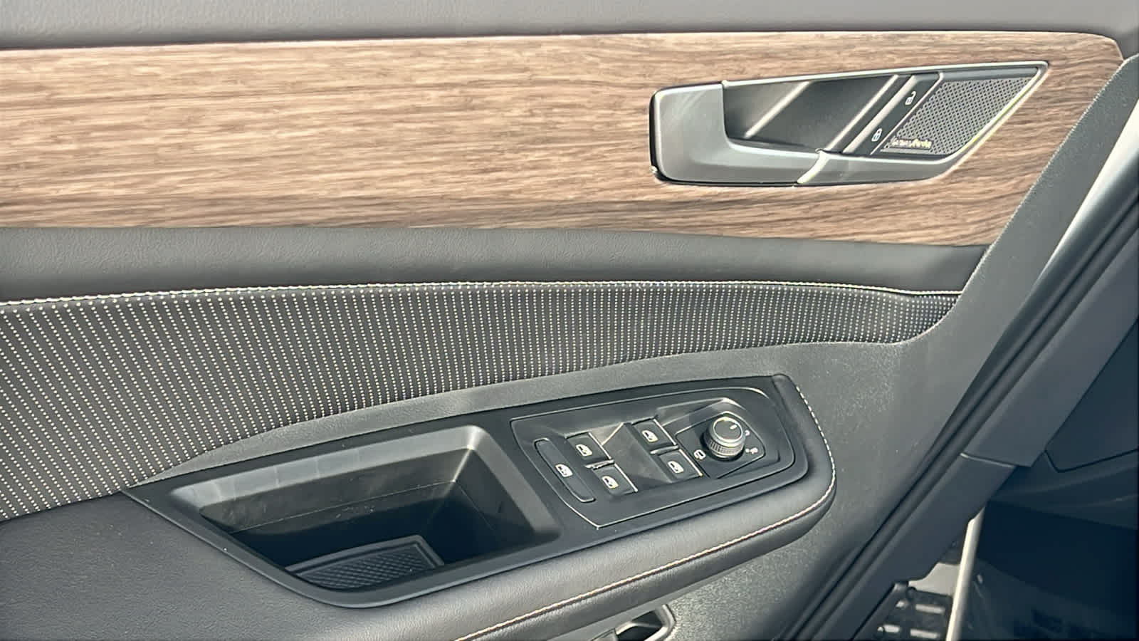 Thumbnail: 2026 Volkswagen Atlas - 22