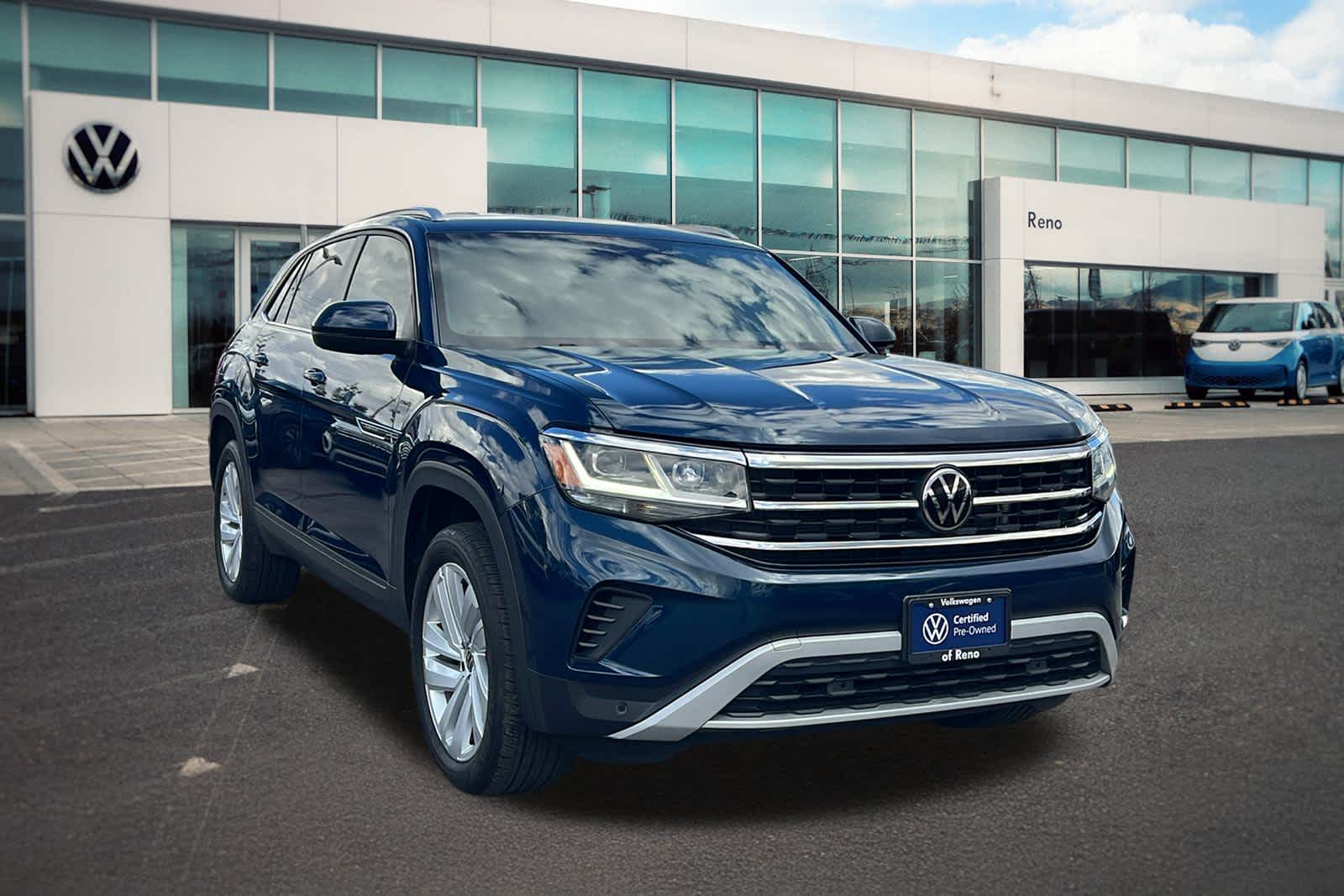 2023 Volkswagen Atlas Cross Sport V6 SE Technology photo 2