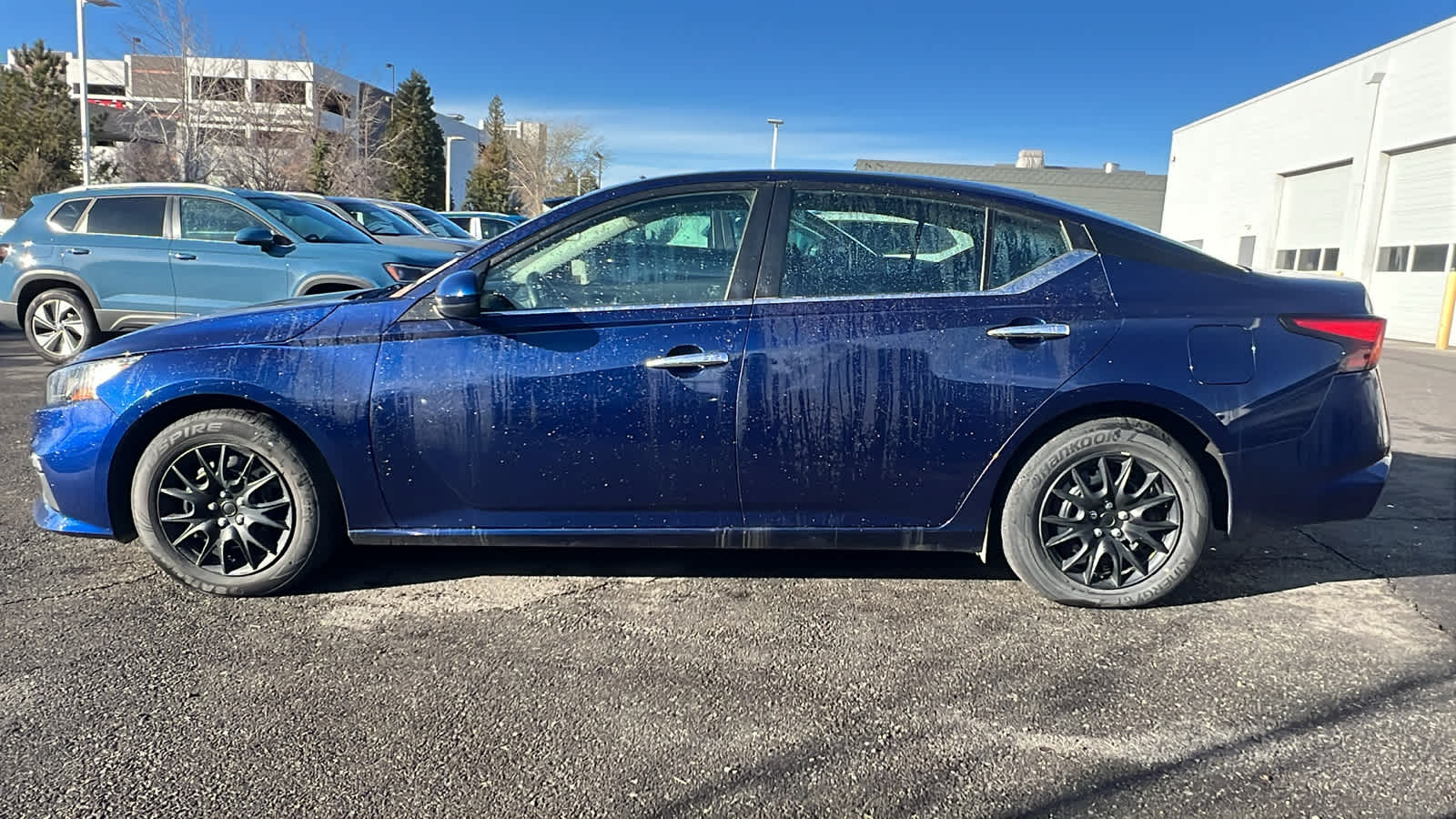 Thumbnail: 2022 Nissan Altima - 8