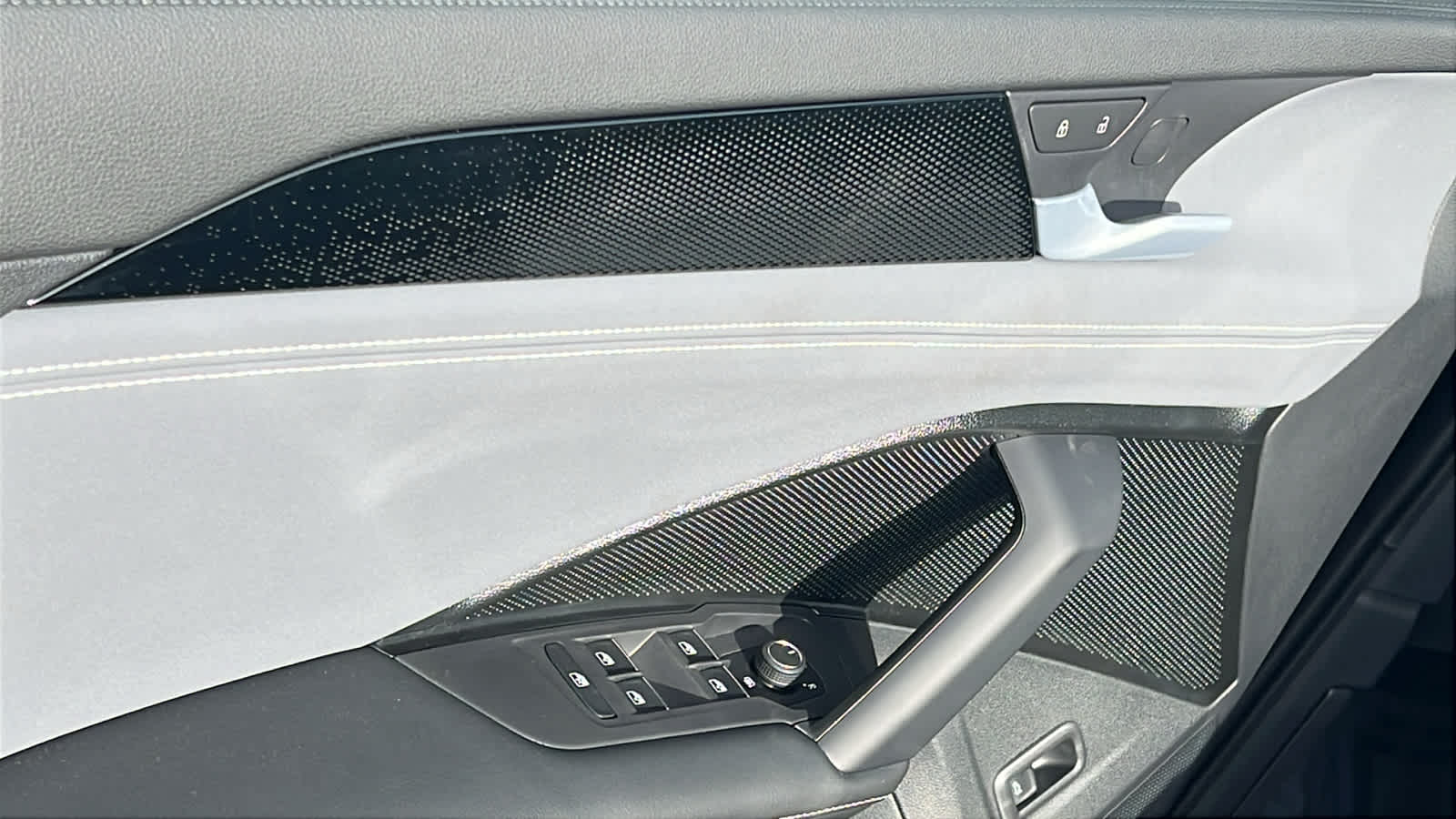 Thumbnail: 2026 Volkswagen Tiguan - 22