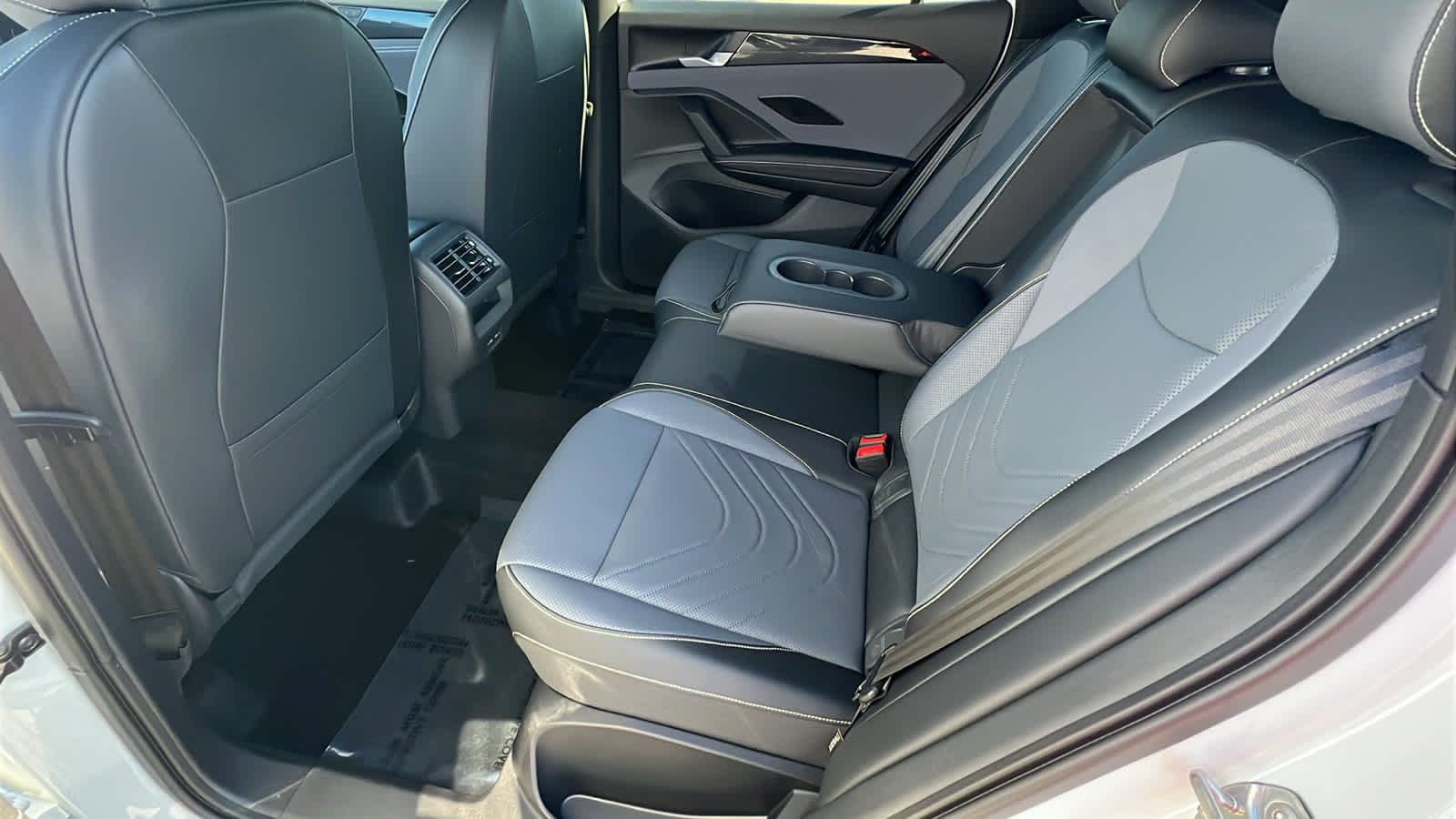 Thumbnail: 2026 Volkswagen Tiguan - 24