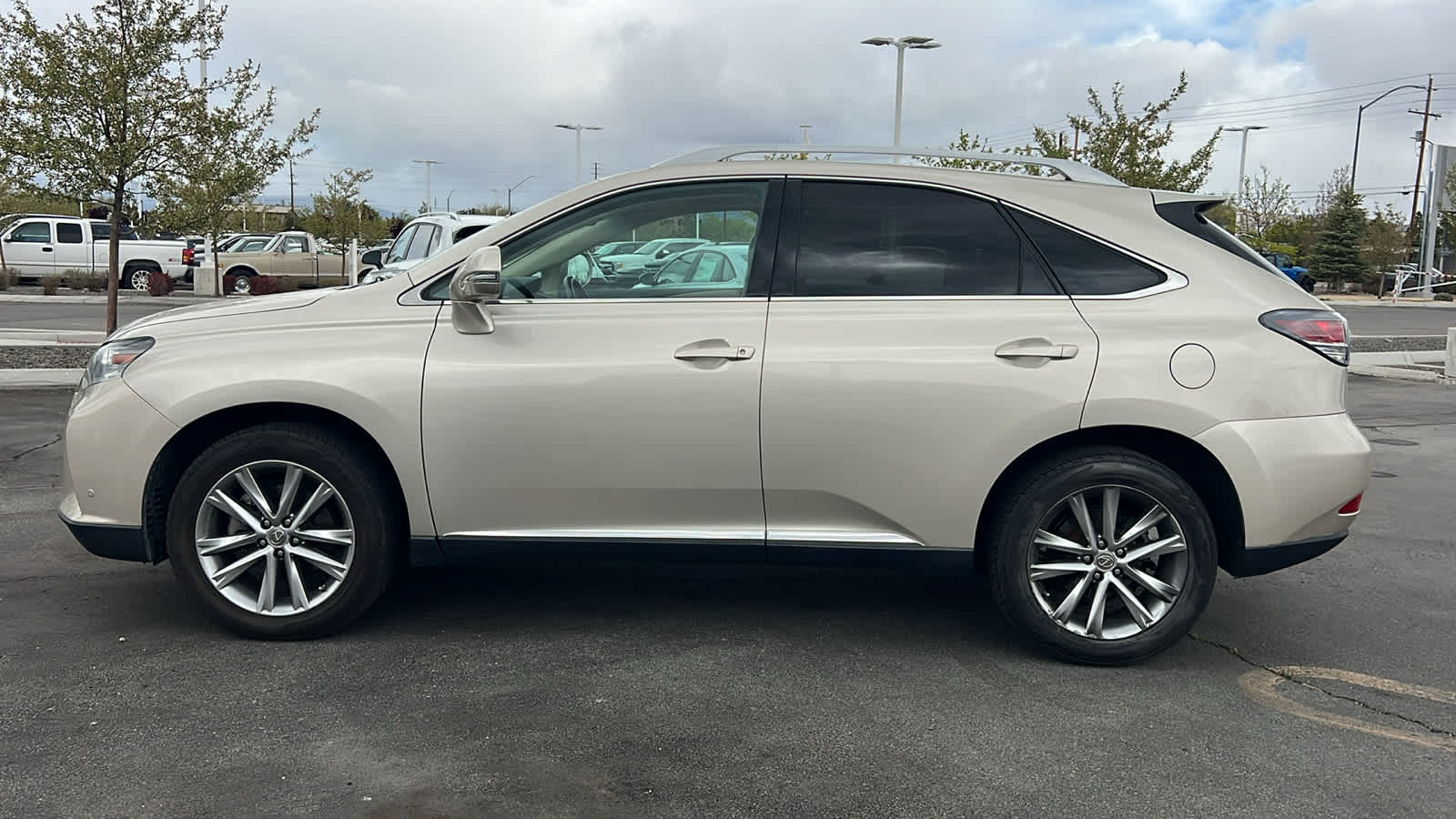 Thumbnail: 2015 Lexus RX - 8