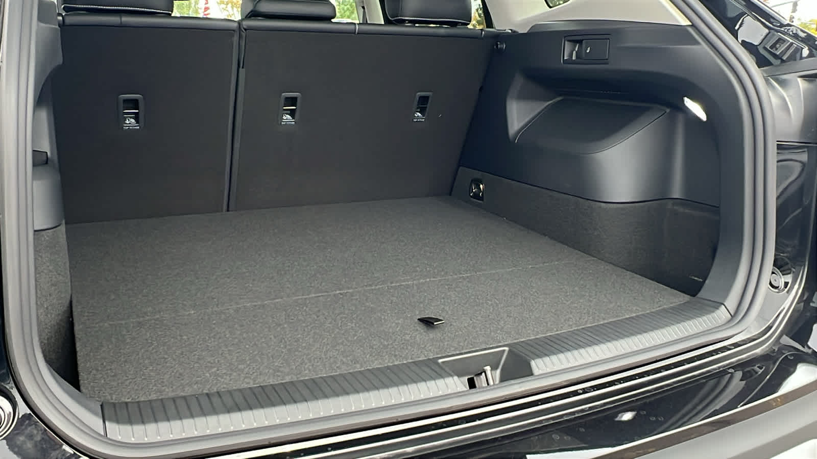 Thumbnail: 2026 Volkswagen Tiguan - 27