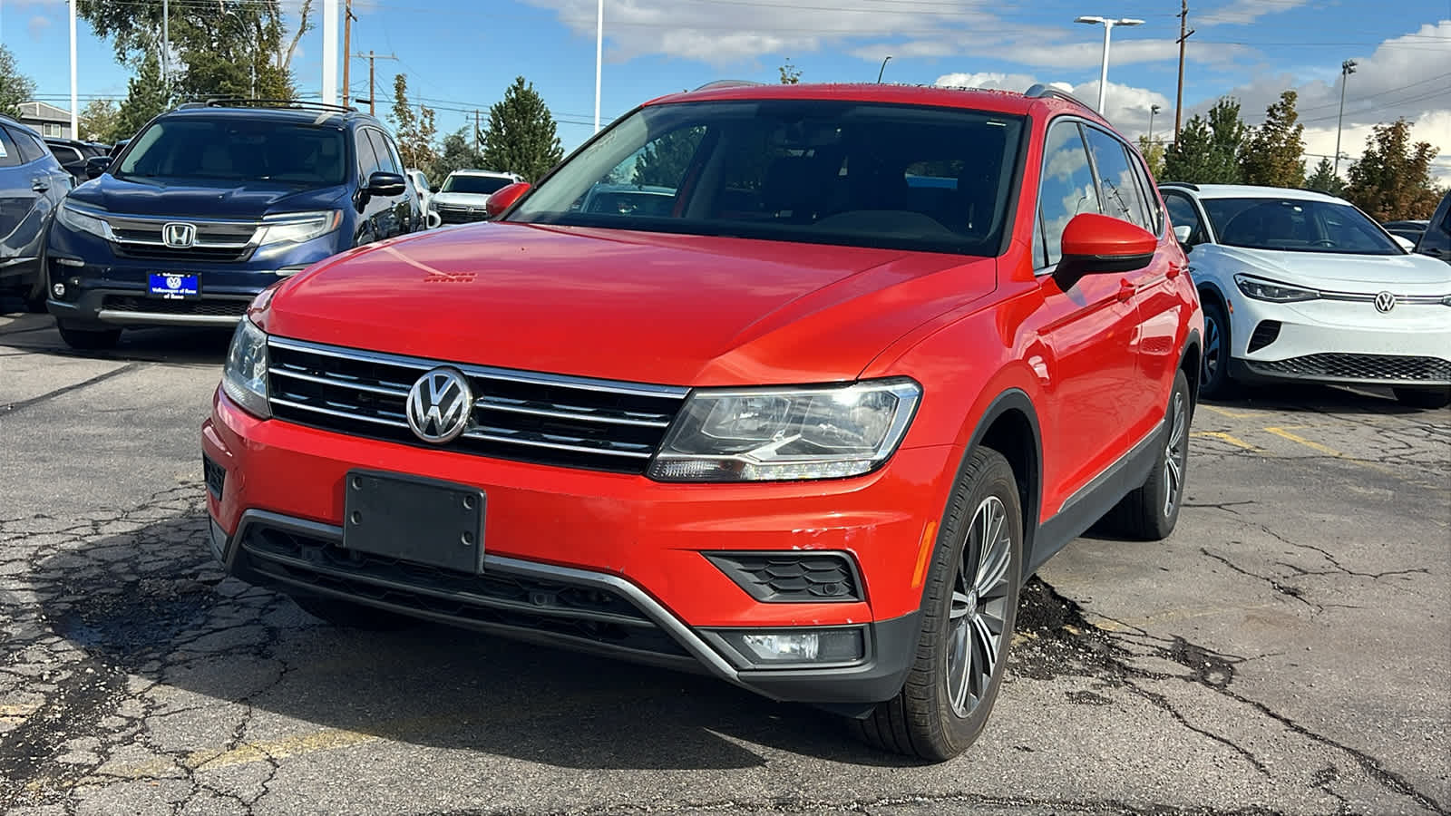 Thumbnail: 2019 Volkswagen Tiguan - 1