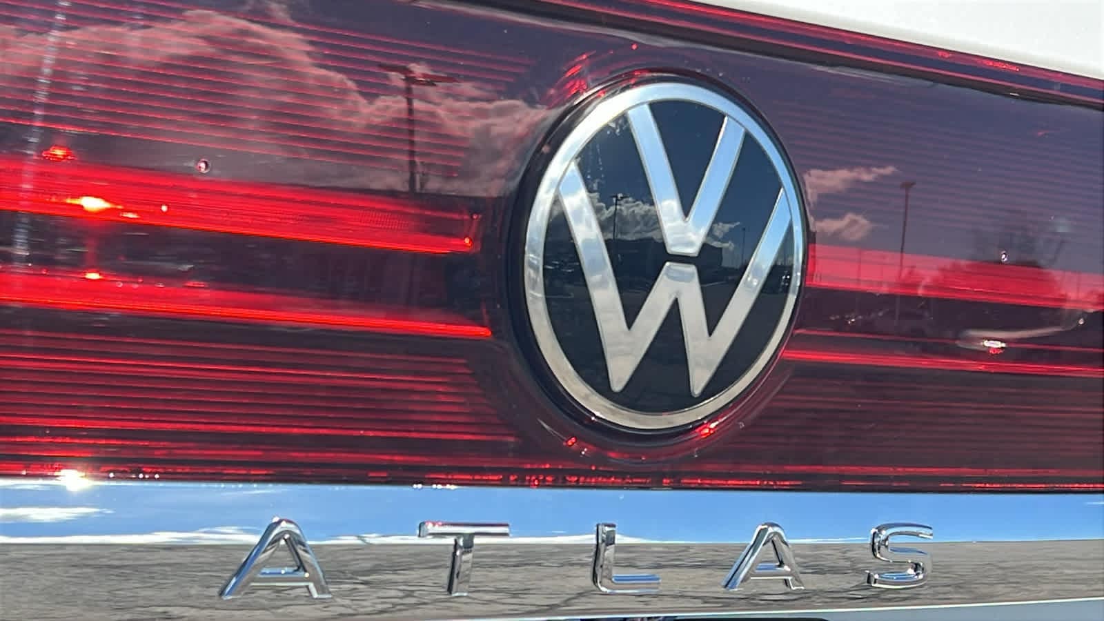 Thumbnail: 2026 Volkswagen Atlas - 28