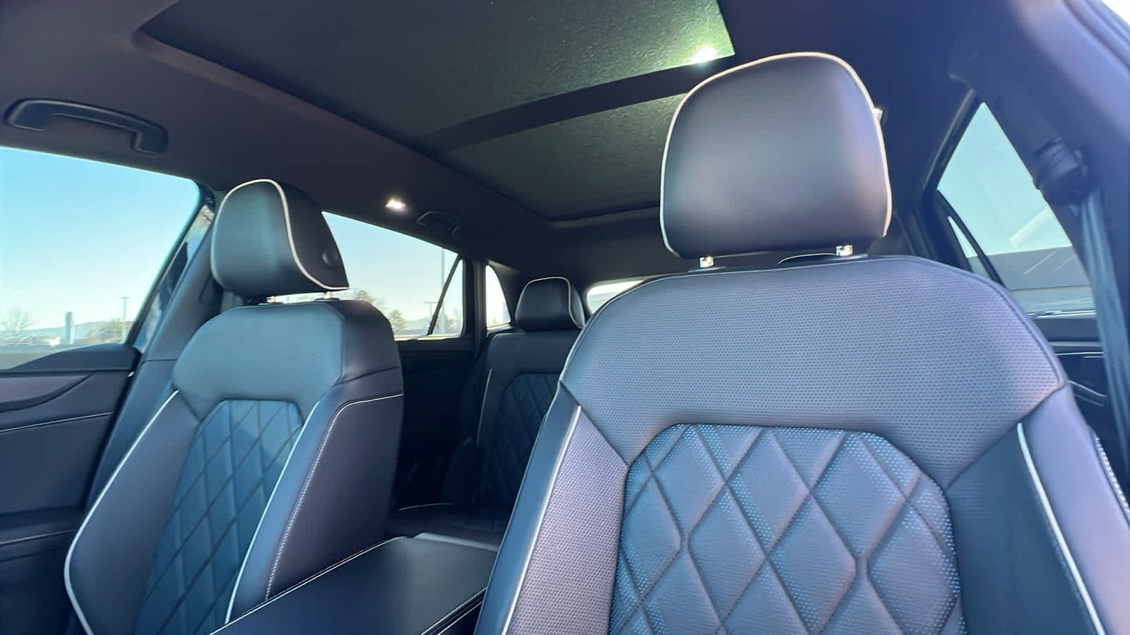 Thumbnail: 2024 Volkswagen Atlas - 11