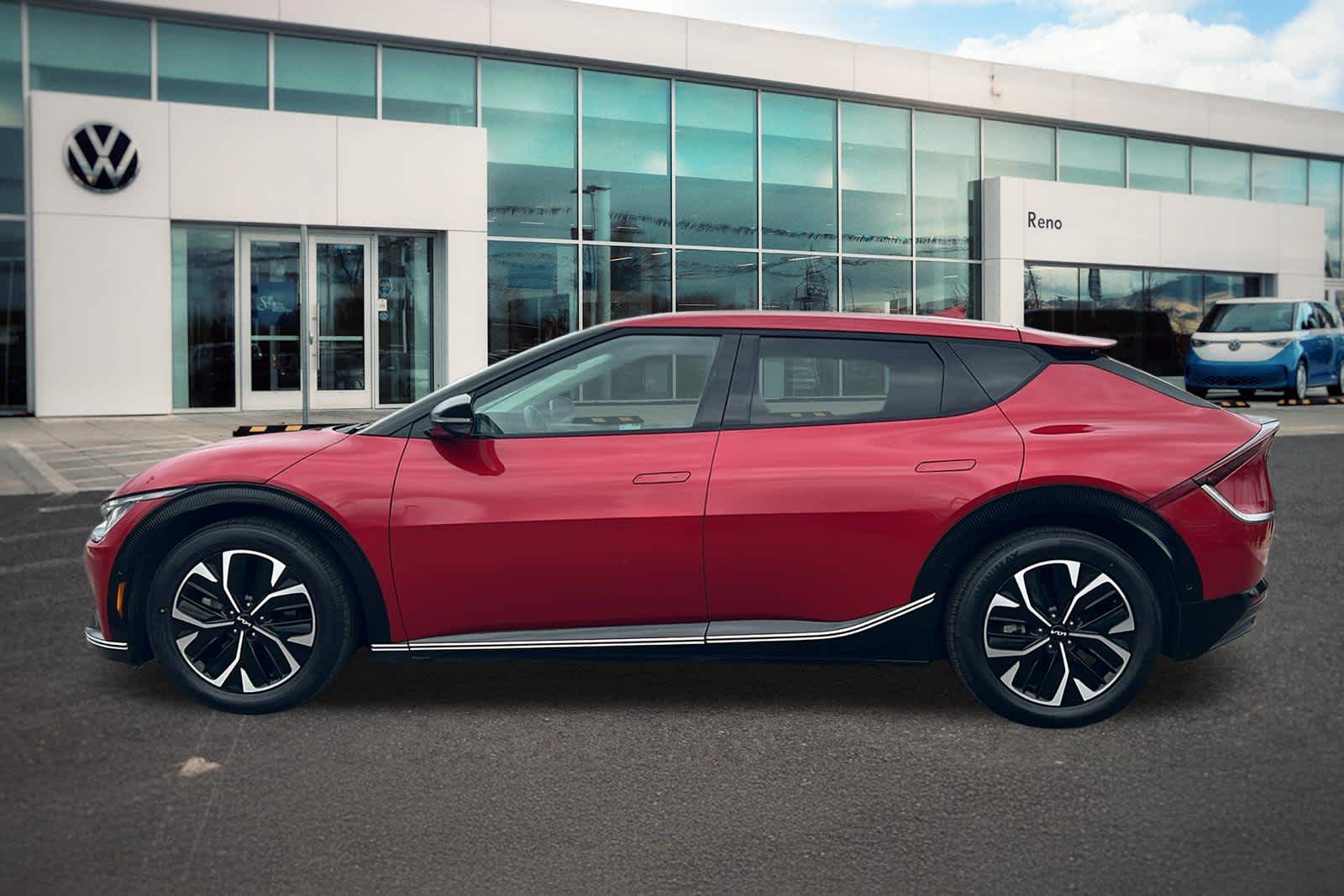 Thumbnail: 2022 Kia EV6 - 8