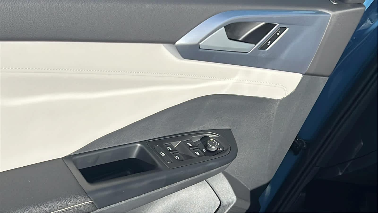 Thumbnail: 2026 Volkswagen Taos - 23