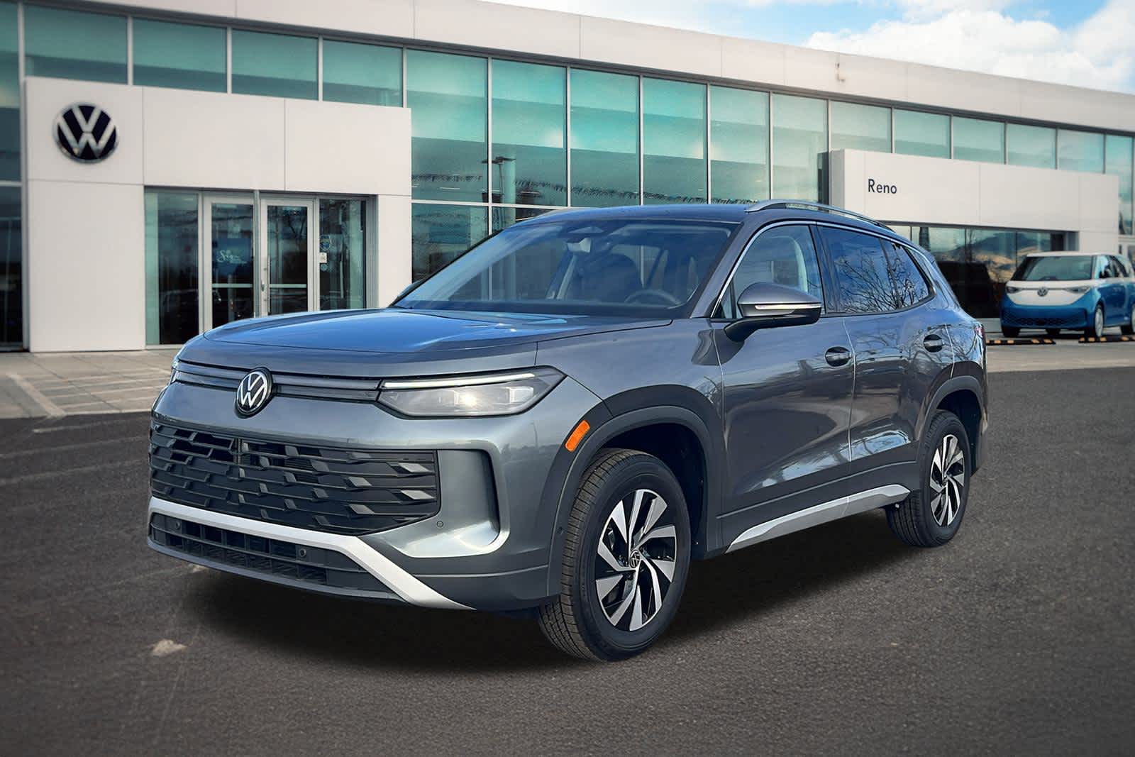 Thumbnail: 2026 Volkswagen Tiguan - 1