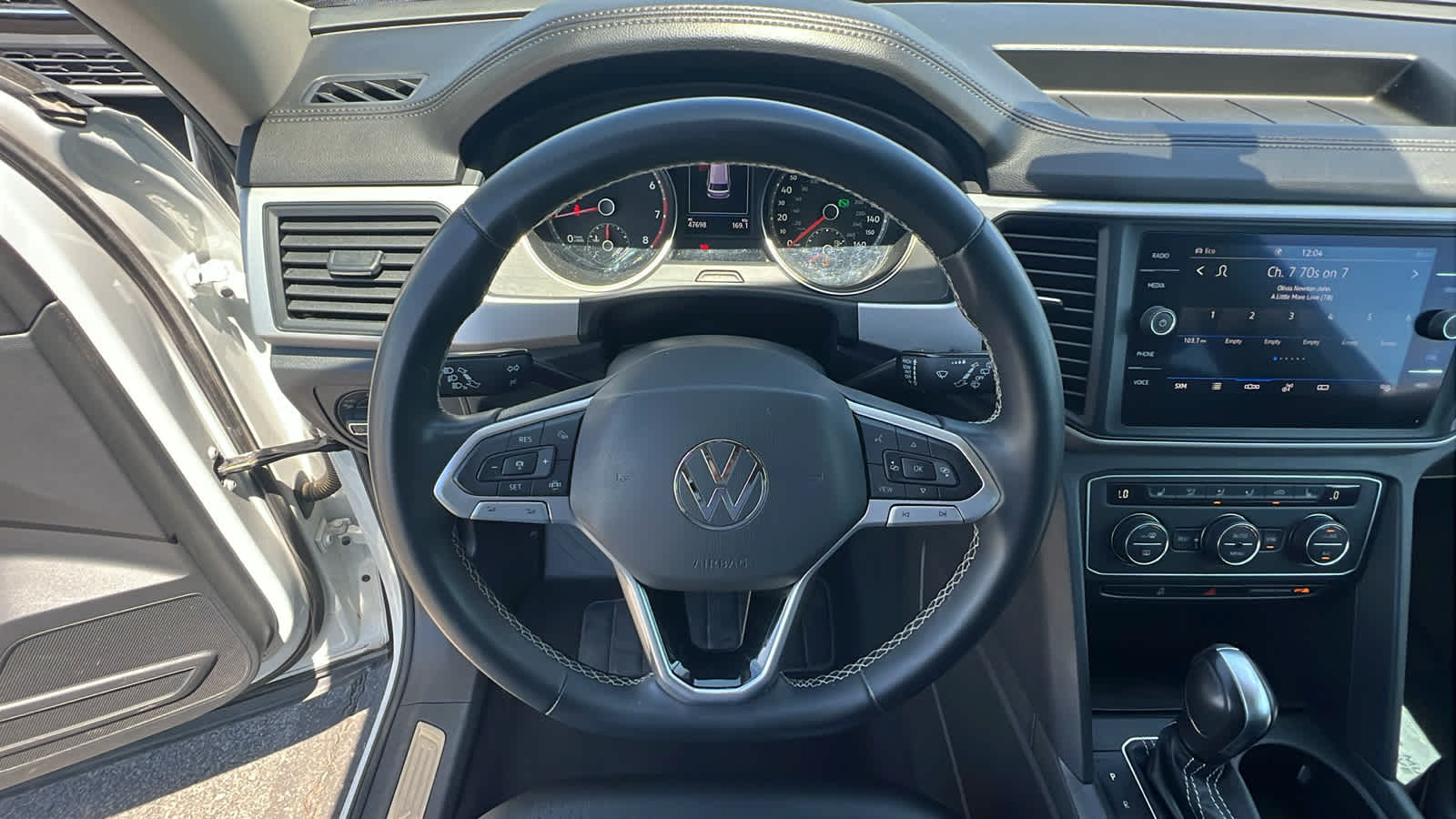 Thumbnail: 2021 Volkswagen Atlas - 18