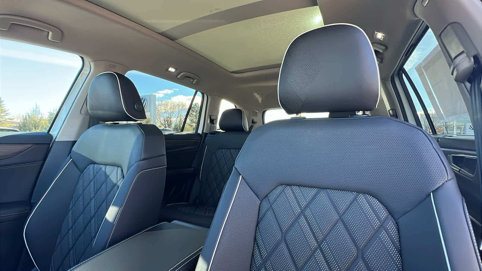 Thumbnail: 2026 Volkswagen Atlas - 11