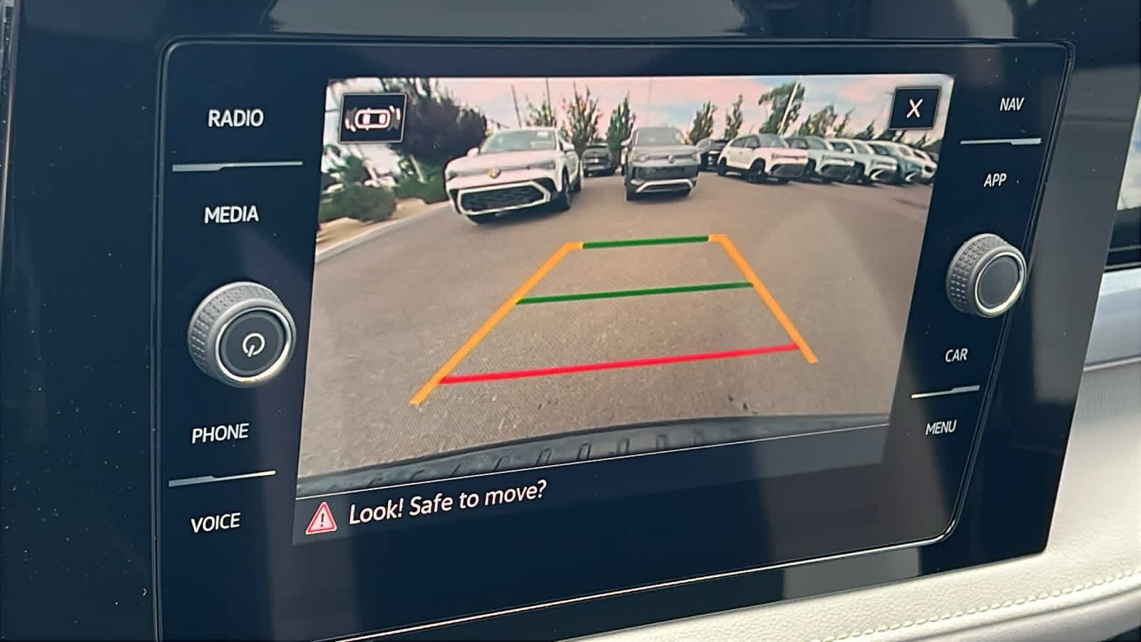 Thumbnail: 2025 Volkswagen Taos - 16