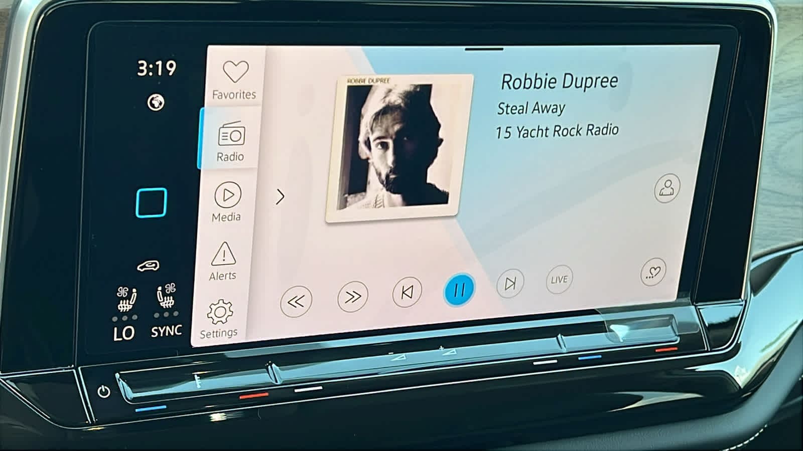 Thumbnail: 2026 Volkswagen Atlas - 15