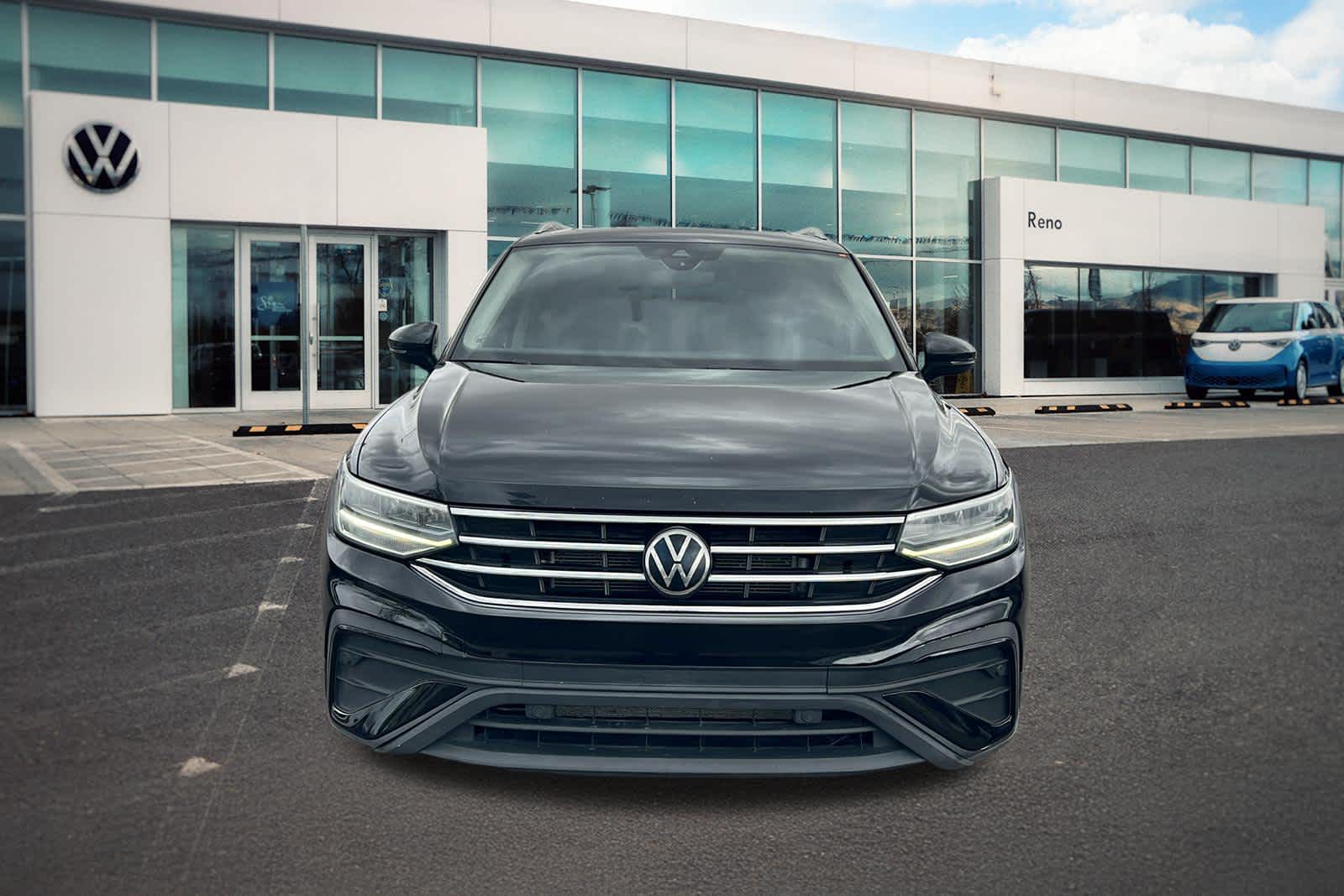 Thumbnail: 2022 Volkswagen Tiguan - 2