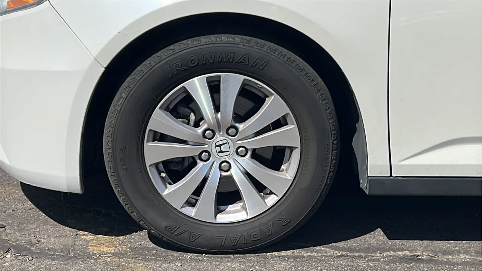 Thumbnail: 2016 Honda Odyssey - 9