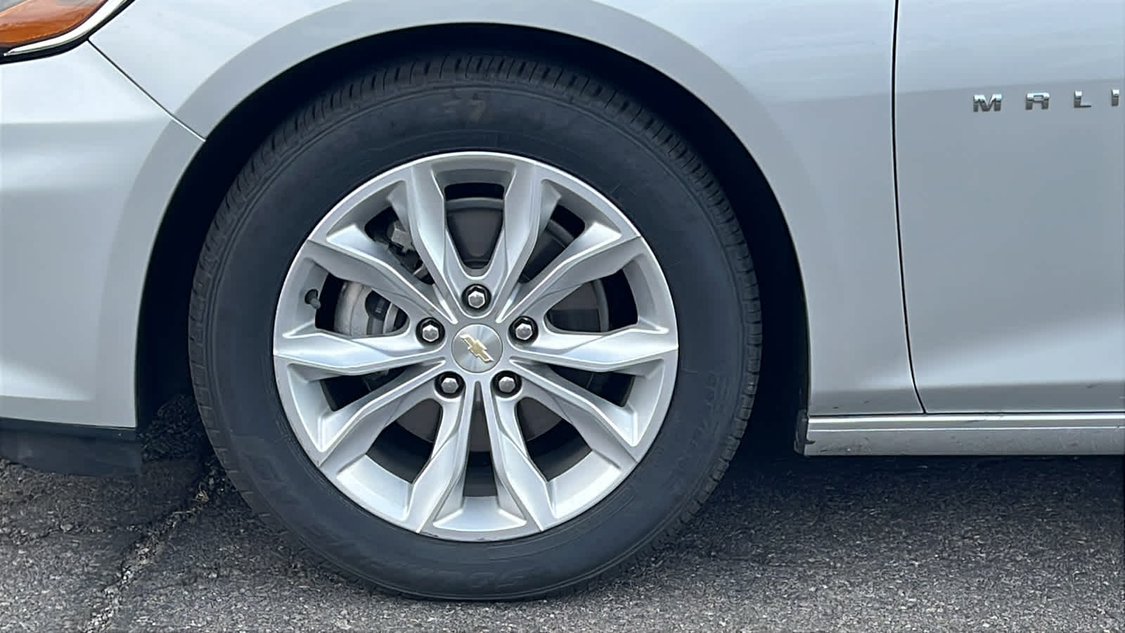 Thumbnail: 2021 Chevrolet Malibu - 9