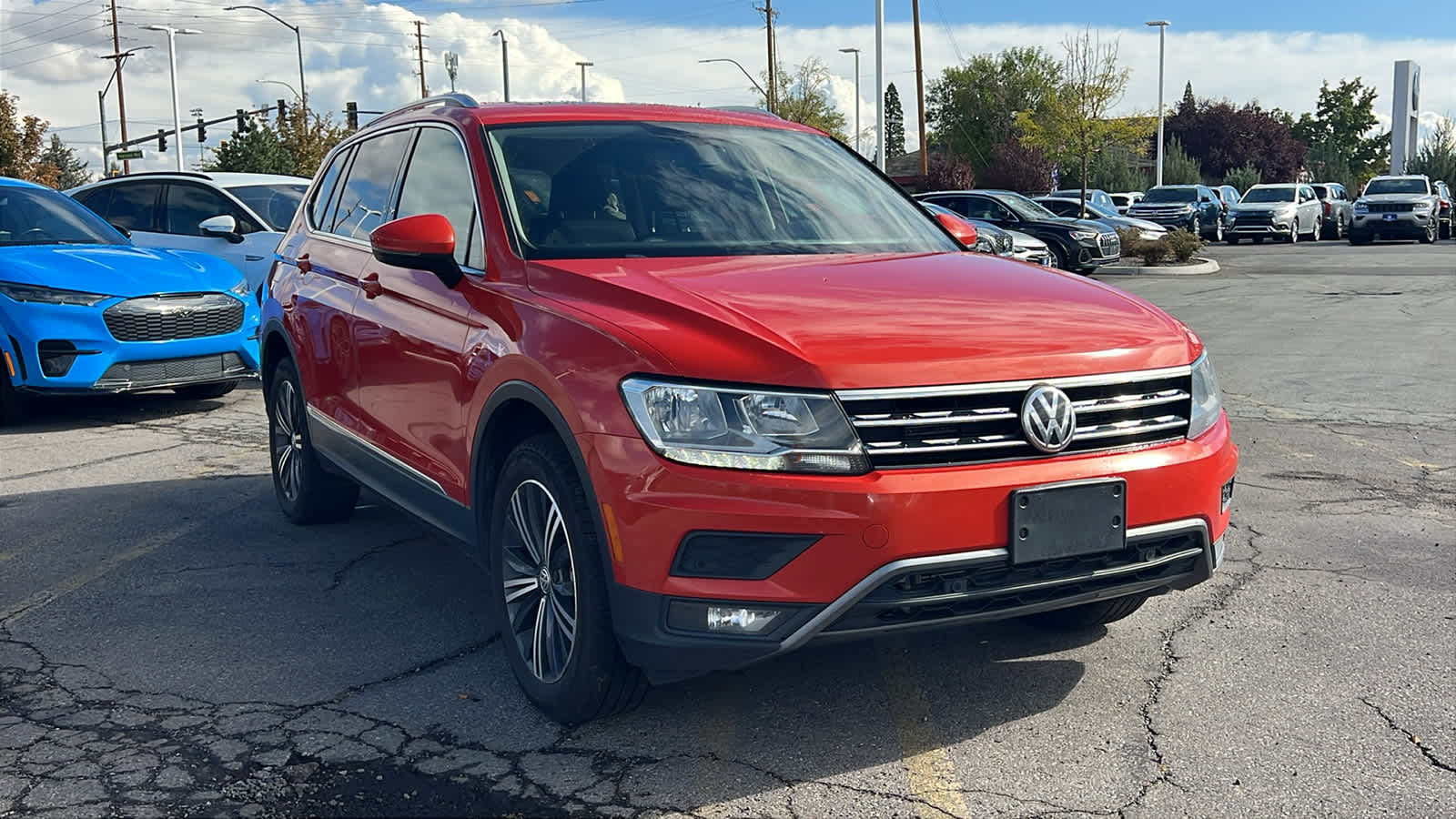 Thumbnail: 2019 Volkswagen Tiguan - 3