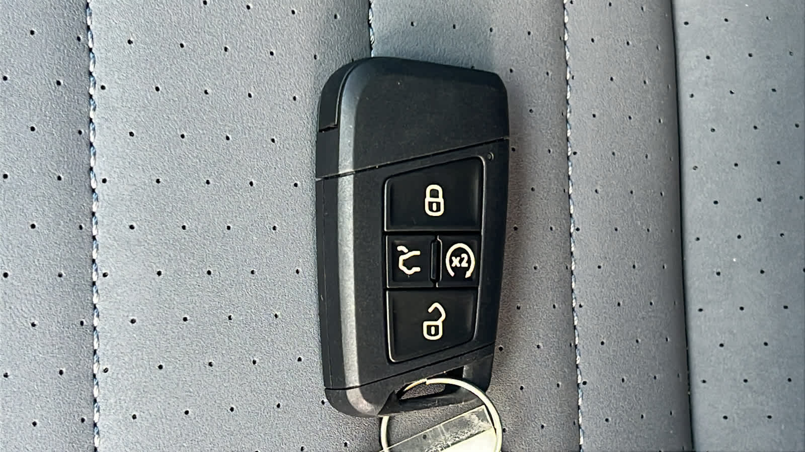 Thumbnail: 2025 Volkswagen Jetta - 29