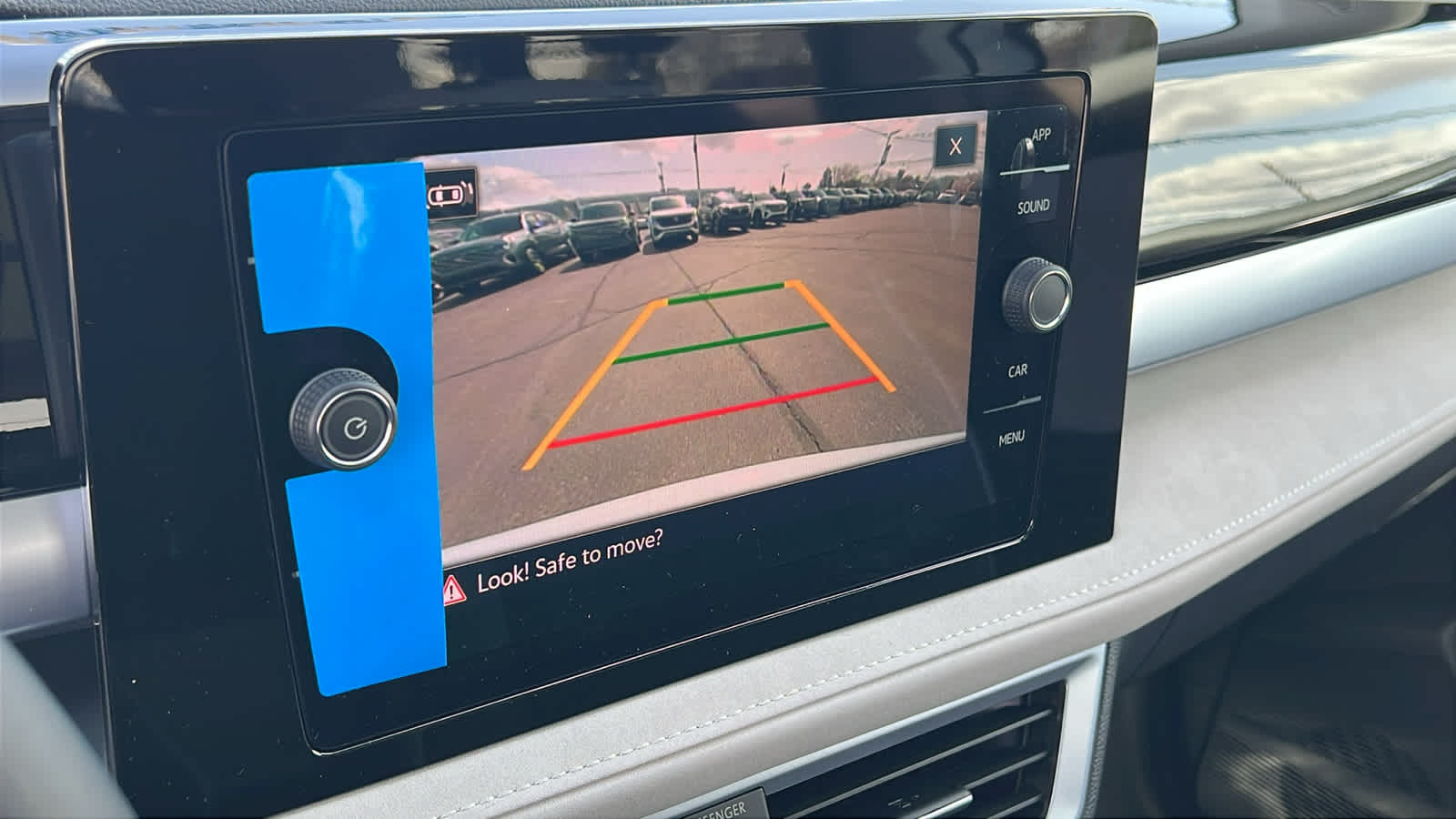 Thumbnail: 2025 Volkswagen Taos - 16