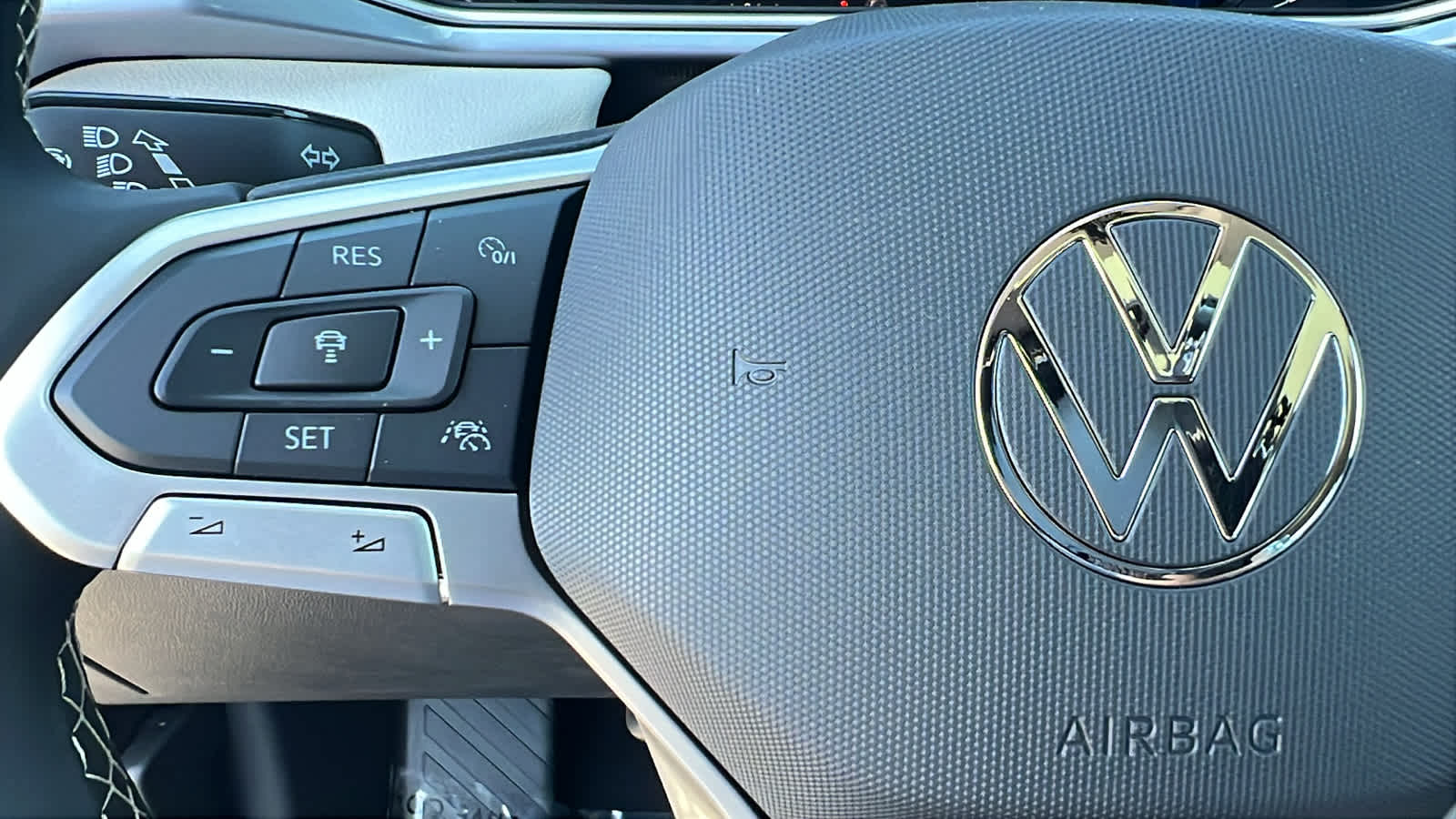 Thumbnail: 2025 Volkswagen Taos - 19