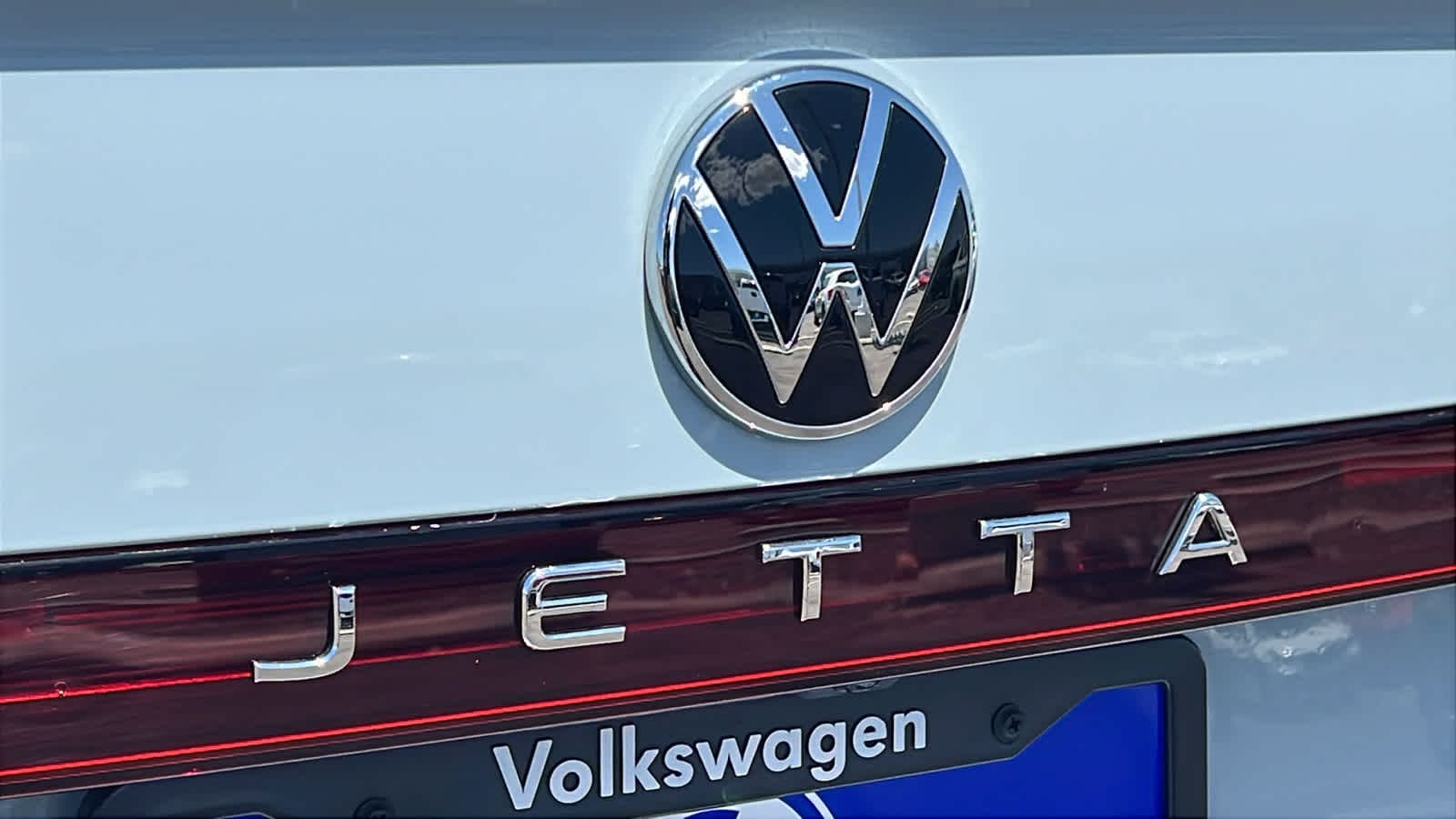 Thumbnail: 2025 Volkswagen Jetta - 28