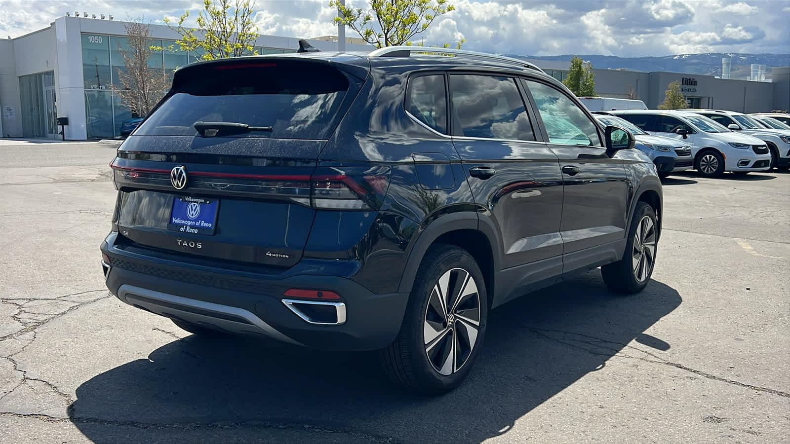 Thumbnail: 2025 Volkswagen Taos - 5