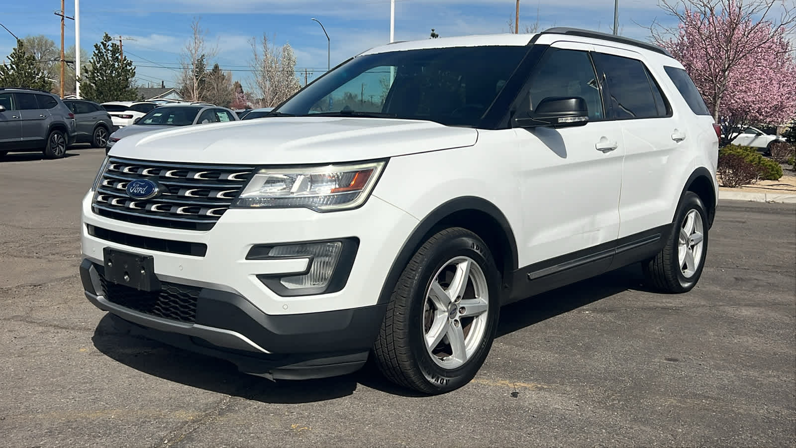 2017 Ford Explorer XLT -
                  Reno, NV
