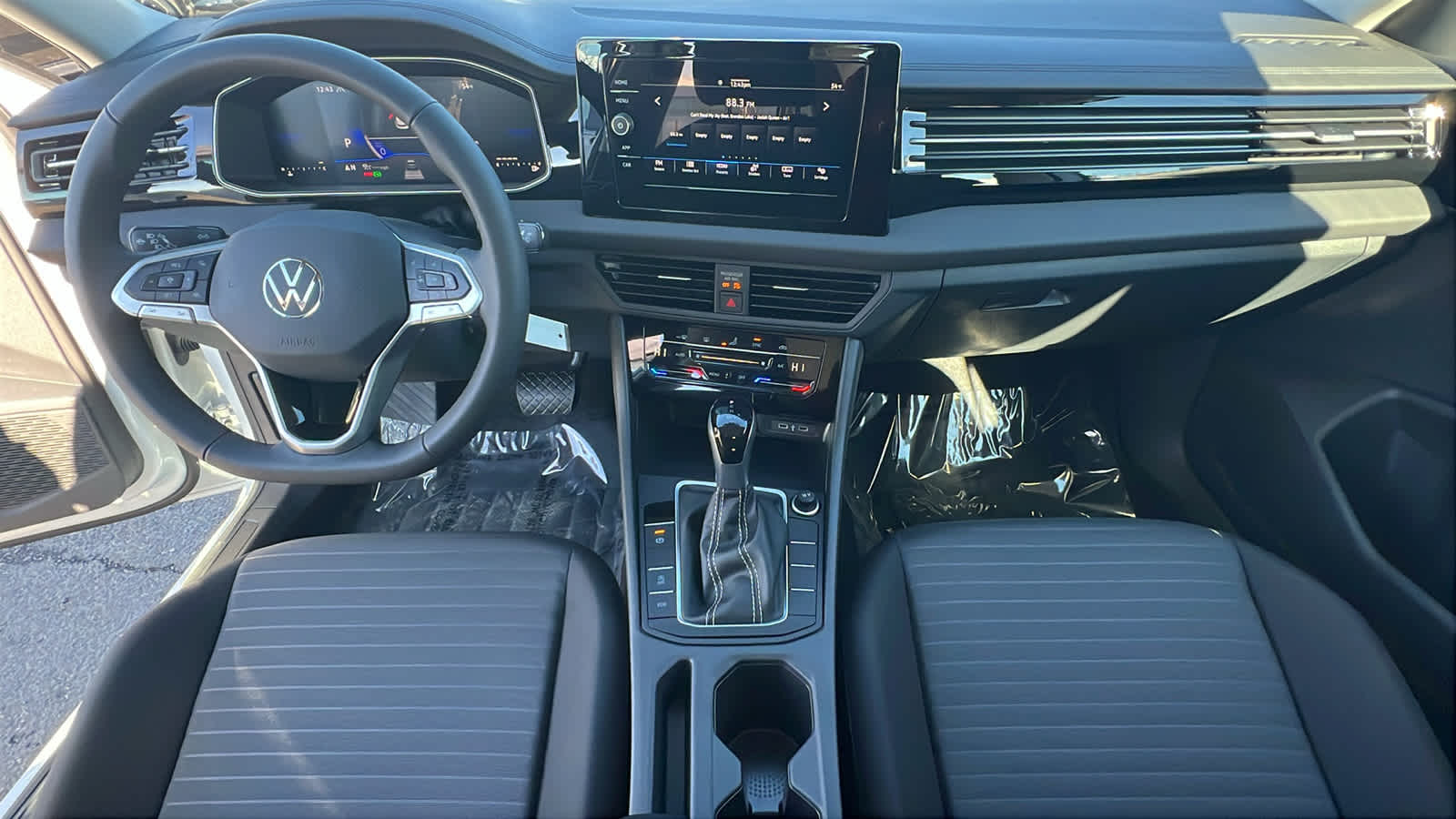 Thumbnail: 2026 Volkswagen Jetta - 26