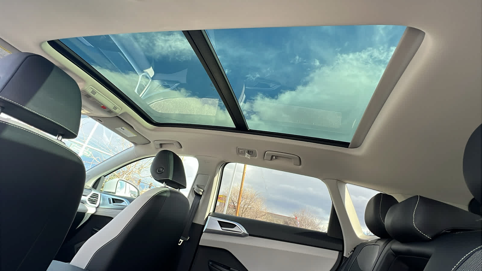 Thumbnail: 2026 Volkswagen Taos - 31