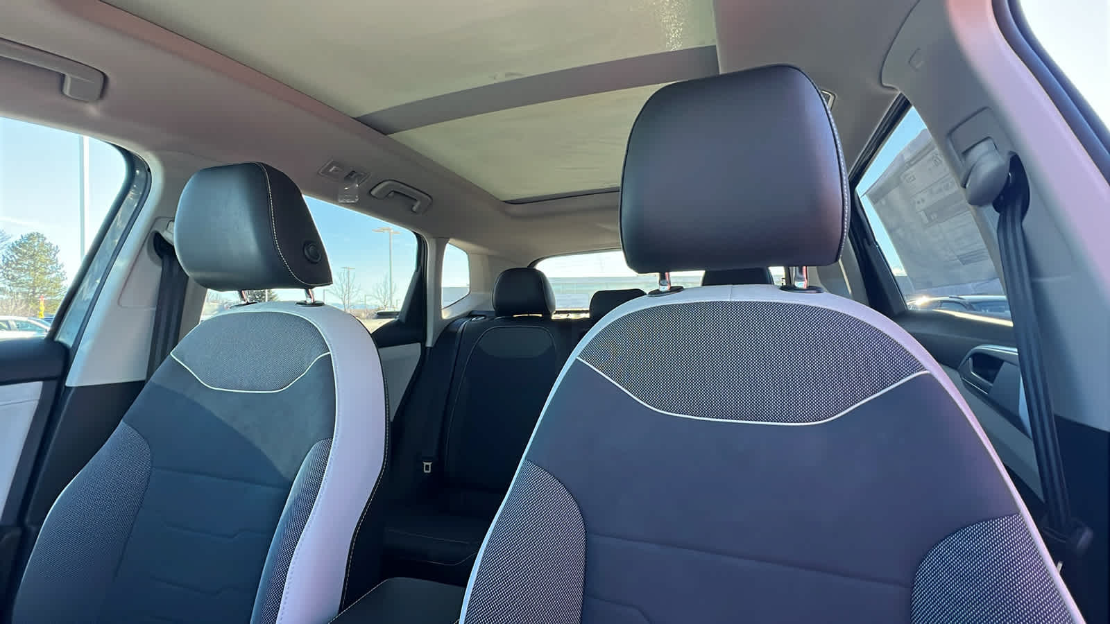 Thumbnail: 2026 Volkswagen Taos - 11